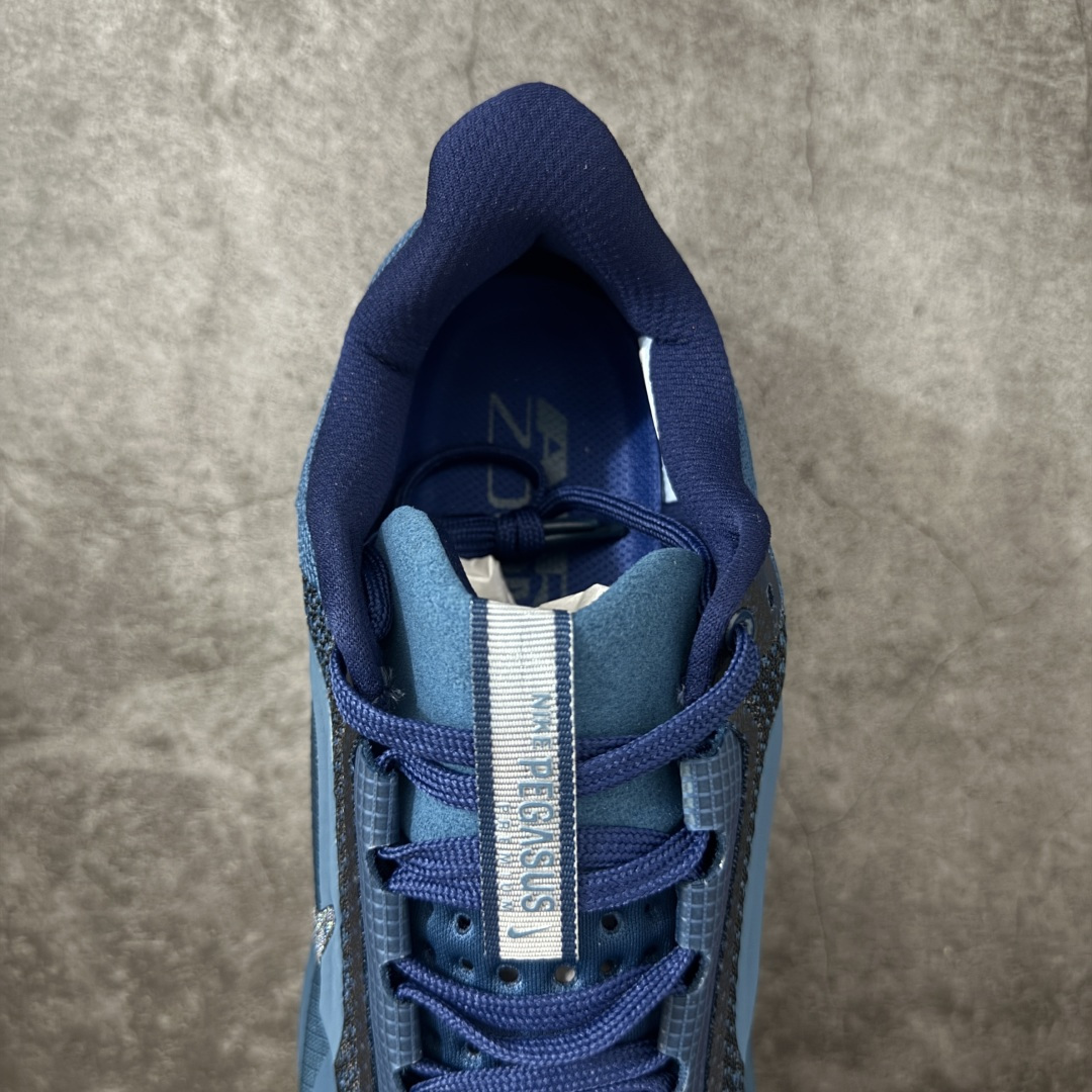 图片[8]-【纯原S版】Nike Pegasus Premium SE 舒适百搭减震防滑耐磨透气 低帮跑步鞋 简约又不失活力，上脚超吸睛。  它不仅颜值高，性能更是一绝！  全掌气垫科技，减震防滑超耐磨，每一步都能感受到强劲回弹，给双脚舒适支撑。  透气鞋面，跑步时双脚也能自由呼吸。    #独家原包 原底原料 开模打造  #原厂鞋标 高精密准度  #原楦原纸板开发 匹配原版98%以上  #后跟弧度 正确呈现  #原厂皮料 质感无敌  #皮料切割干净 无任何毛边 清洁度细节完美  货号：IM7384-499  尺码：35.5-46-选品中心