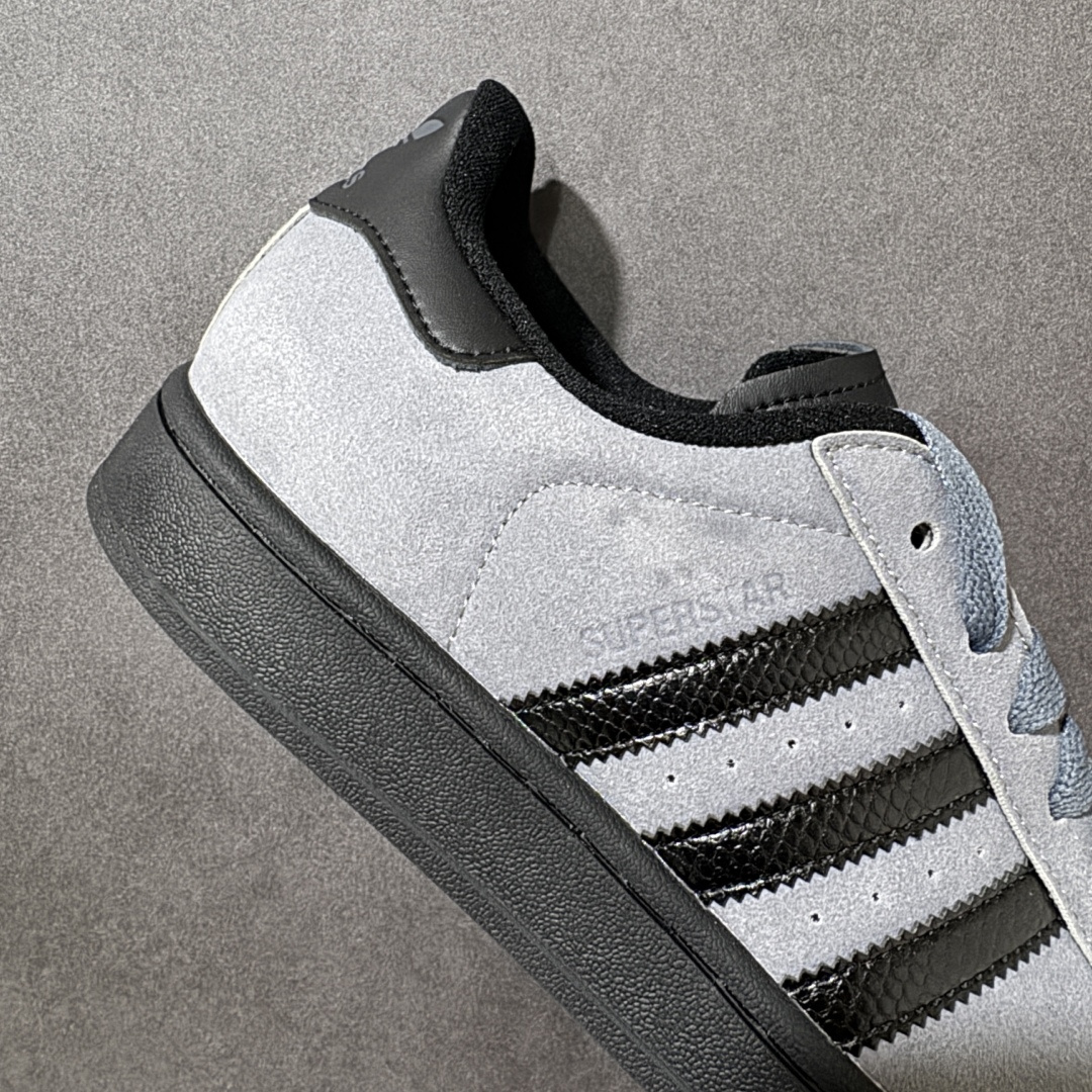 图片[6]-【GX纯原】adidas originals SUPERSTAR 2 贝壳头 货号：JH7697 渠道正品订单 诠释市场最高工艺水平 贝壳头经典小白板鞋 专柜上架同步配色 全鞋进口头层皮料打造。区别市面普通真标版本，进出专柜无压力 尺码：35 36 36.5 37.5 38 38.5 39 4040.5 41 42 42.5 43 44 44.5 45-选品中心