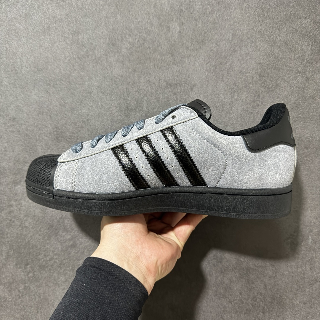 图片[2]-【GX纯原】adidas originals SUPERSTAR 2 贝壳头 货号：JH7697 渠道正品订单 诠释市场最高工艺水平 贝壳头经典小白板鞋 专柜上架同步配色 全鞋进口头层皮料打造。区别市面普通真标版本，进出专柜无压力 尺码：35 36 36.5 37.5 38 38.5 39 4040.5 41 42 42.5 43 44 44.5 45-选品中心