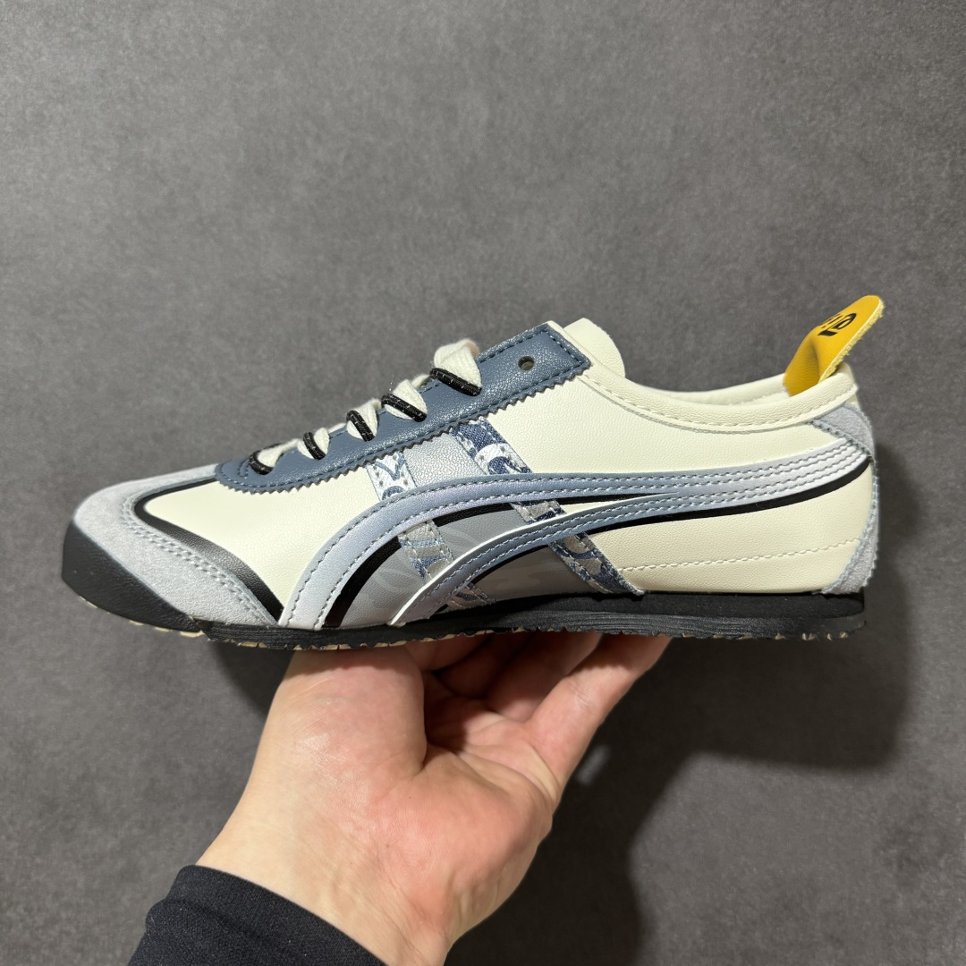 图片[2]-【公司级】Asics Onitsuka Tiger MEXICO 66 亚瑟士鬼冢虎复古经典板鞋 熊猫恶作剧定制系列配色 市场王者选手 海外订单工厂出品 长期生产补货永不断码 超成熟稳定的做工品控 原装全套纸板楦头开发 原汁原味 完美呈现版型 私模正确鞋底咬花纹路 一比一鞋头弧度高度鞋身弧度 绝不口嗨 细节品控鞋型随意秒杀市面 原档咬花纹路私模大底 一个单元有六个三角形 总体形拼接呈现花瓣状 官方四联吊牌 原装Ortholite轻量化鞋垫 原盒原配 质保卡 说明书 钢印防尘纸 纸板中底带钢印 乳胶组合鞋垫 支持全方位的对比专柜 产品从款式颜色造型上体现出追求舒适和细节的完美 鞋类更是推崇手工制作的严谨与完美 融舒适性与可穿性的设计风格 注重细节的完美和别致魅力 既保持稳重 又不失轻松的时尚感 尺码：36 37 37.5 38 39 39.5 40 40.5 41.5 42 42.5 43.5 44 45-选品中心