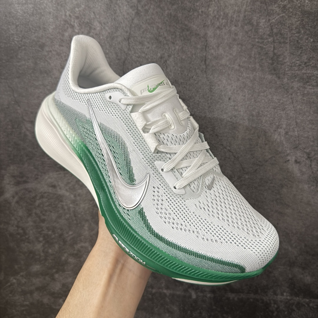 图片[3]-【RS纯原】Nike Air Zoom Pegasus 42 登月42代超级飞马系列马拉松跑步鞋 IB1881-100 平台专供 充正品质 原材料打造 中底搭载前Zoom+全掌React配置 全部原鞋开发打造 所有细节全部同步原版 全新一代拥有 Zoom Air 一如既往的稳定感和流畅感 鞋面采用工程网眼设计 为特定高热区域营造出色透气性 进一步增加鞋面的穿孔数量 让足部能够快速散热 中足搭配 Flywire 飞线 在高速运动时营造舒适稳定的贴合感 内置Zoon气垫加持 动力十足！ 尺码： 36-45-选品中心