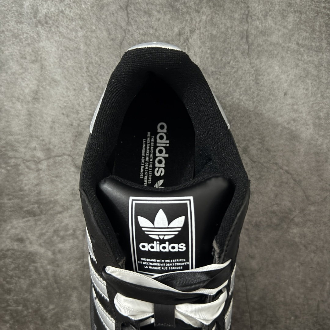 图片[8]-【H11顶级头层版】adidas originals Superstar 2 贝壳头 简约经典 舒适时尚 复古板鞋 男女同款 货号：JH9977 全新升级版 皮料改进至头层原厂皮 原盒 原底原料 开模打造 原厂织唛鞋标 高精密准度 原楦原纸板开发 匹配原版98%以上 后跟垫棉独家呈现 反口里弧度正确 原厂鞋垫 背胶 后跟电绣针数 与正品一致 原厂皮料 原厂车缝线 质感无敌 皮料切割干净 无任何毛边 清洁度细节完美 进口港宝加持 后跟自然饱满 还原公司包裹性 鞋面采用原装数据贴合技术 全方位贴合包裹脚型 鞋跟部鞋底牵引设计 提供强大的抓地性能 更适应不同实战场地路面 尺码：35.5 36 36.5 37.5 38 38.5 39 40 40.5 41 42 42.5 43 44 45-选品中心