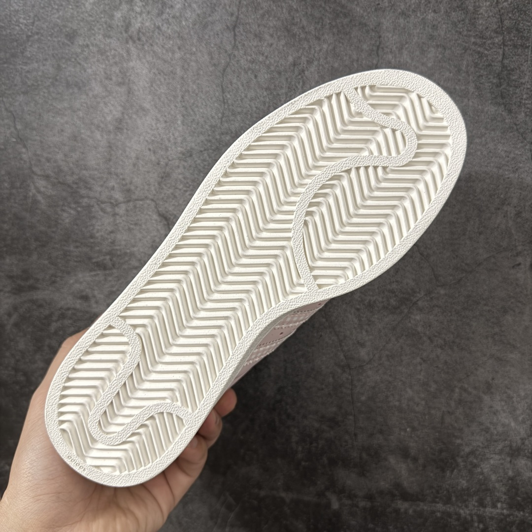 图片[9]-【H11顶级头层版】adidas originals Superstar 2 贝壳头 简约经典 舒适时尚 复古板鞋 男女同款 货号：KJ3968 全新升级版 皮料改进至头层原厂皮 原盒 原底原料 开模打造 原厂织唛鞋标 高精密准度 原楦原纸板开发 匹配原版98%以上 后跟垫棉独家呈现 反口里弧度正确 原厂鞋垫 背胶 后跟电绣针数 与正品一致 原厂皮料 原厂车缝线 质感无敌 皮料切割干净 无任何毛边 清洁度细节完美 进口港宝加持 后跟自然饱满 还原公司包裹性 鞋面采用原装数据贴合技术 全方位贴合包裹脚型 鞋跟部鞋底牵引设计 提供强大的抓地性能 更适应不同实战场地路面 尺码：35.5 36 36.5 37.5 38 38.5 39 40 40.5 41 42 42.5 43 44 45-选品中心