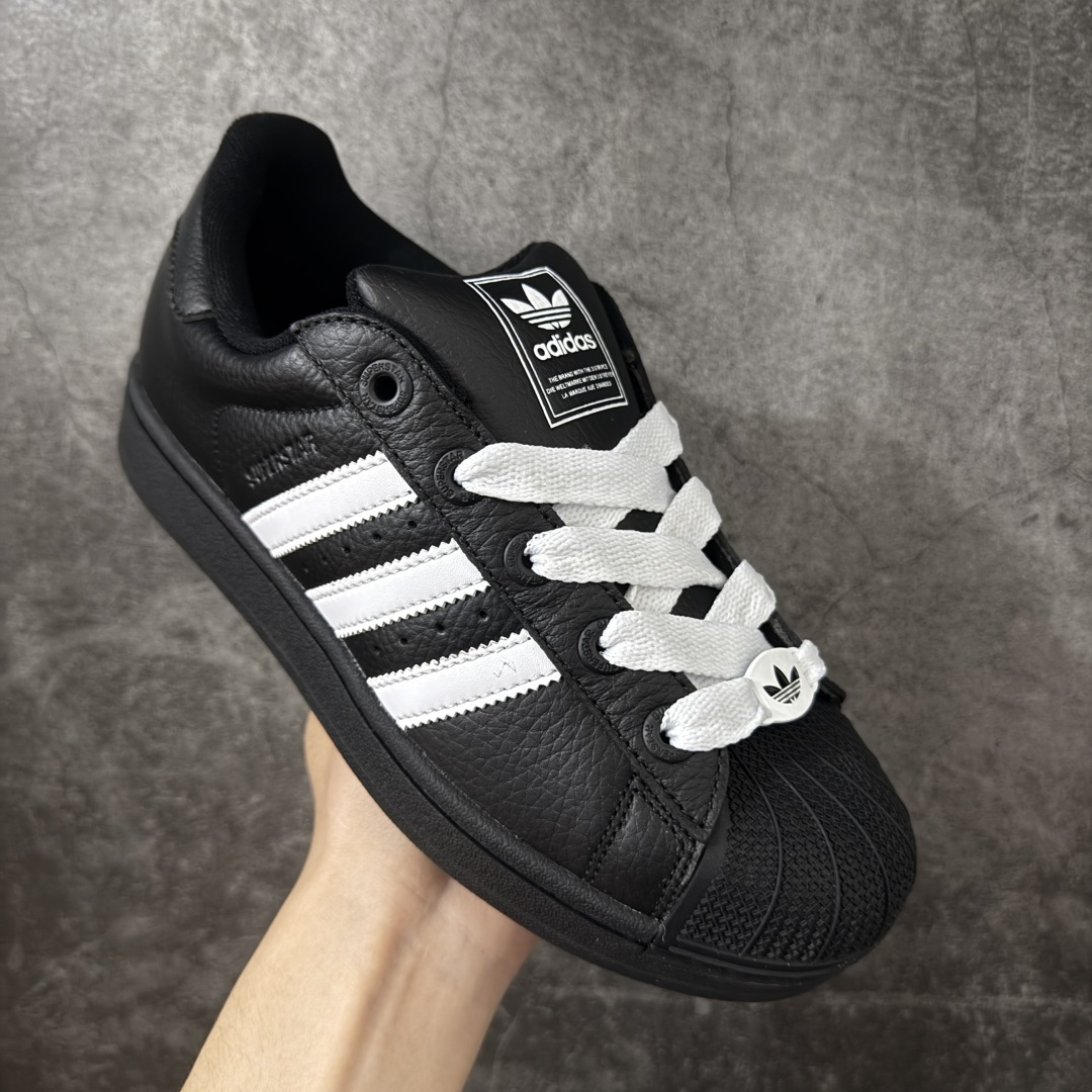 图片[3]-【H11顶级头层版】adidas originals Superstar 2 贝壳头 简约经典 舒适时尚 复古板鞋 男女同款 黑白 货号：KK4474 全新升级版 皮料改进至头层原厂皮 原盒 原底原料 开模打造 原厂织唛鞋标 高精密准度 原楦原纸板开发 匹配原版98%以上 后跟垫棉独家呈现 反口里弧度正确 原厂鞋垫 背胶 后跟电绣针数 与正品一致 原厂皮料 原厂车缝线 质感无敌 皮料切割干净 无任何毛边 清洁度细节完美 进口港宝加持 后跟自然饱满 还原公司包裹性 鞋面采用原装数据贴合技术 全方位贴合包裹脚型 鞋跟部鞋底牵引设计 提供强大的抓地性能 更适应不同实战场地路面 尺码：35.5 36 36.5 37.5 38 38.5 39 40 40.5 41 42 42.5 43 44 45-选品中心