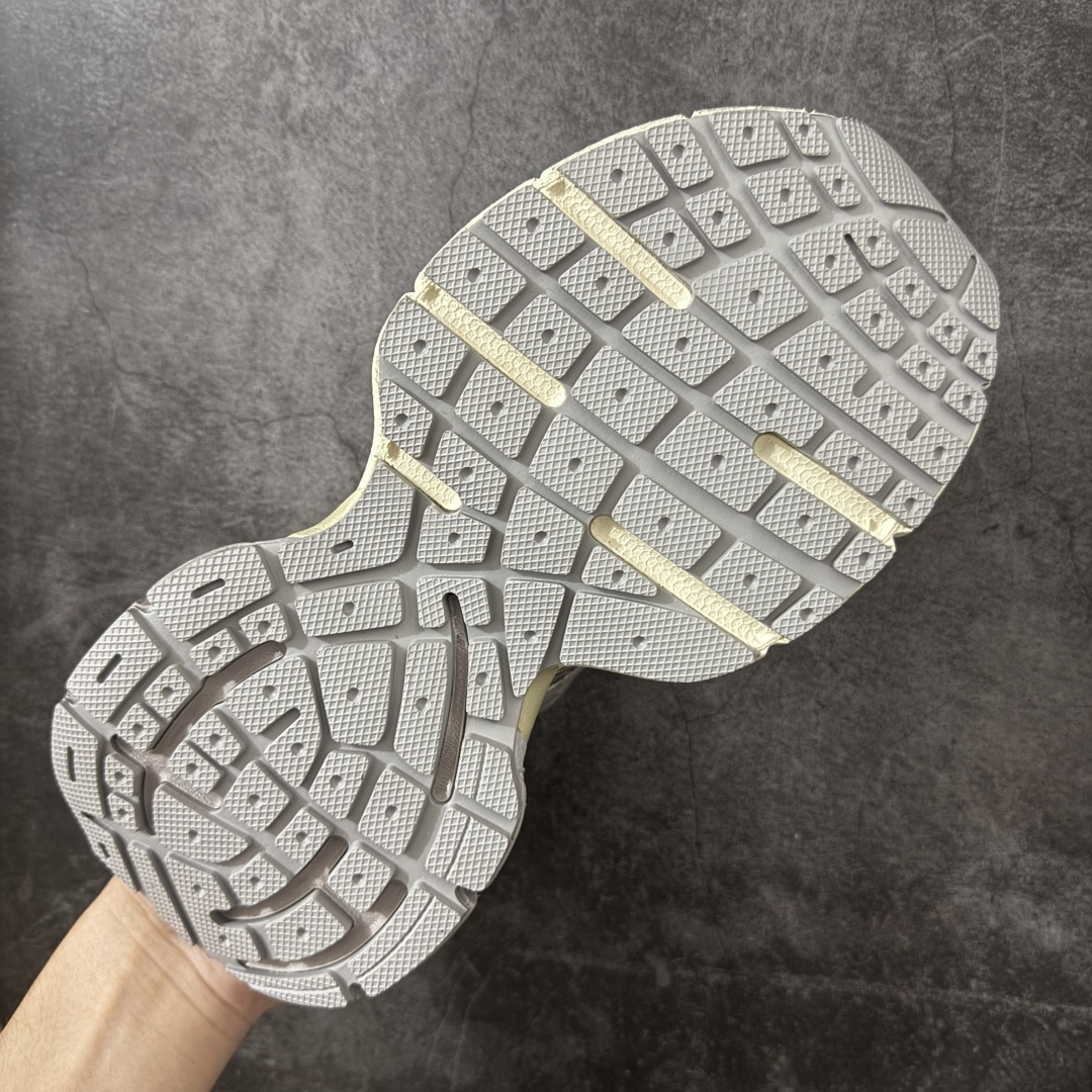图片[9]-【X版2.0纯原】Balenciaga 3XL 蜘蛛侠 全新金属B款绑带 Sneaker XXXL 巴黎世家 系带老爹鞋 市面最顶没有之一 原厂楦头生产 网布 超纤 均采购于 原厂材料 不然穿出门就是一眼假 大底独立模具开发 细节修正 无数次版型调整 鞋子可随意对比正品！ 尺码：35/46(偏大一码)-选品中心