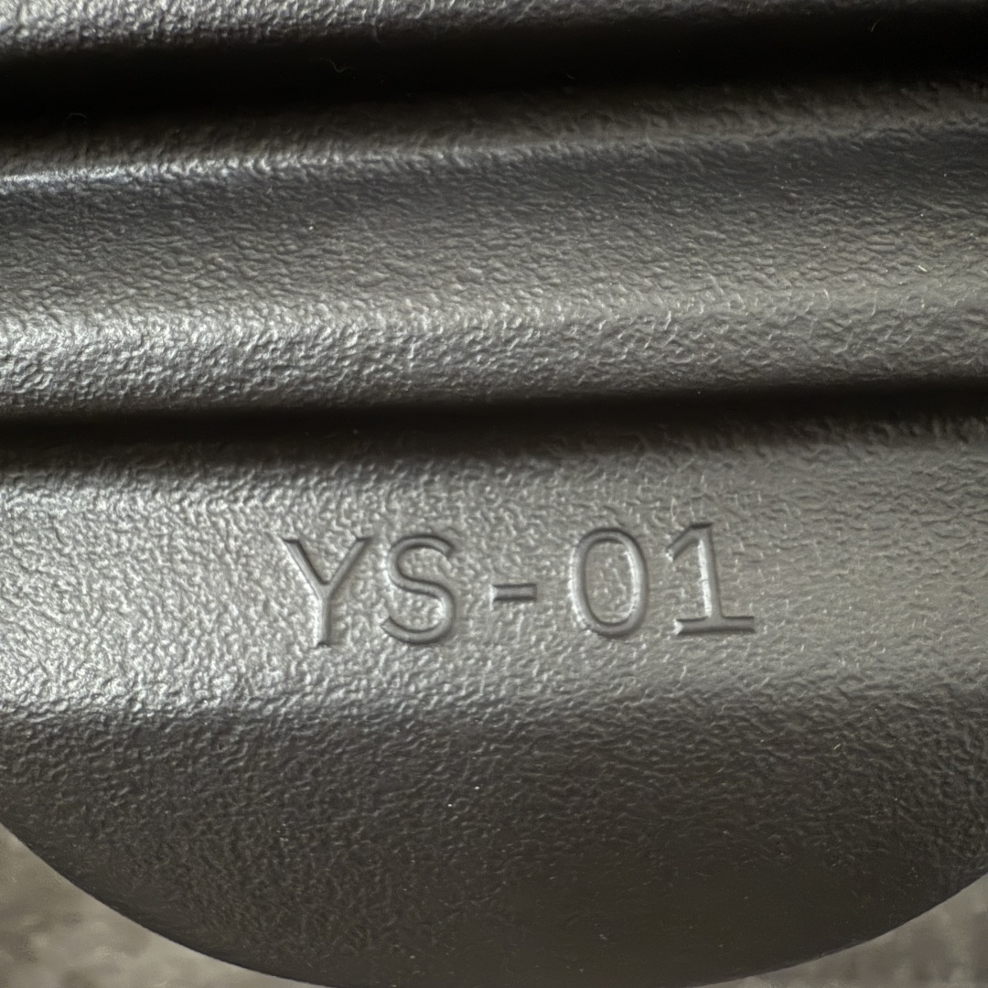 YEEZY YS-01 黑色磨砂 椰子拖鞋原厂公司货此款只供外贸官方刚发售无Adidas内标非阿迪合作款