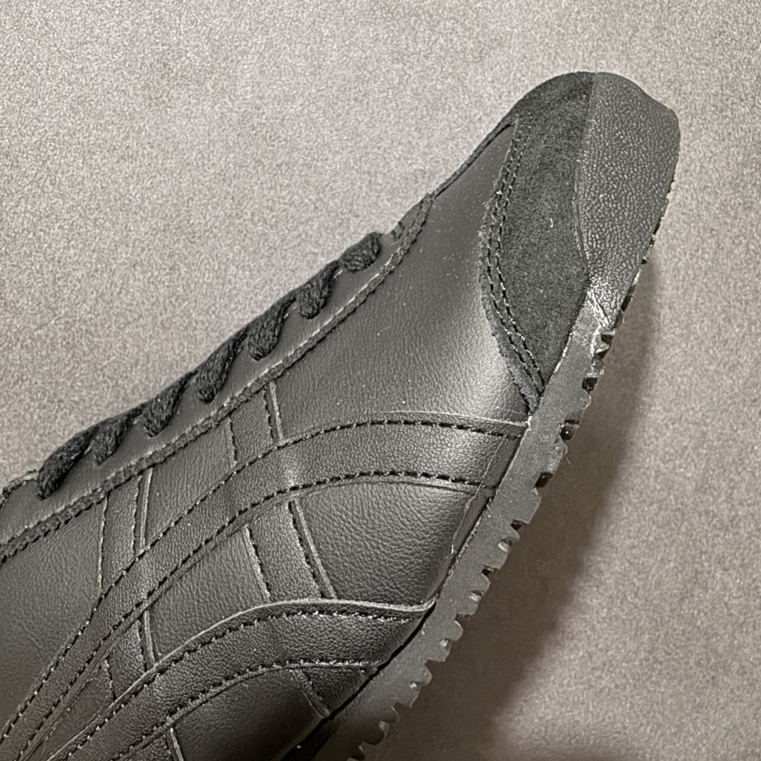 图片[5]-【头层性价比】Asics Onitsuka Tiger亚瑟士鬼冢虎复古经典板鞋 原装全套纸板楦头开发 原汁原味 完美呈现版型 私模正确鞋底咬花纹路 一比一鞋头弧度高度鞋身弧度 绝不口嗨 细节品控鞋型随意秒杀市面 原档咬花纹路私模大底 一个单元有六个三角形 总体形拼接呈现花瓣状 官方四联吊牌 原装Ortholite轻量化鞋垫 原盒原配 质保卡 说明书 钢印防尘纸 纸板中底带钢印 乳胶组合鞋垫 支持全方位的对比专柜 产品从款式颜色造型上体现出追求舒适和细节的完美 鞋类更是推崇手工制作的严谨与完美 融舒适性与可穿性的设计风格 注重细节的完美和别致魅力 既保持稳重 又不失轻松的时尚感 尺码：36 37 37.5 38 39 39.5 40 40.5 41.5 42 42.5 43.5 44 45-选品中心