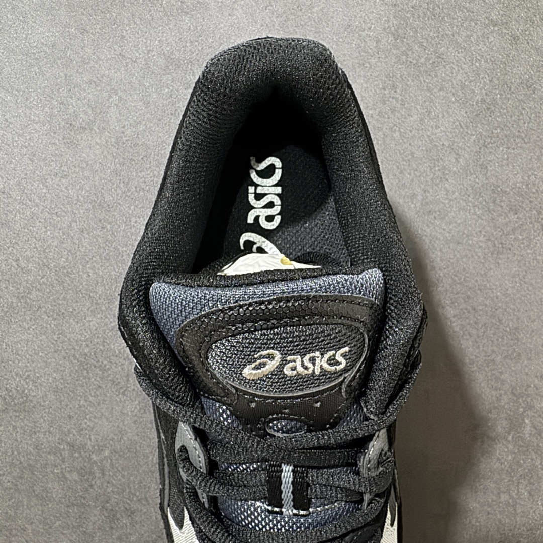 图片[7]-【公司级】Asics Gel-NYC 2.0亚瑟士运动休闲透气专业跑鞋 鞋面采用反绒皮与网布拼接 透气舒适兼具休闲时尚 结合简明的配色 展现品牌的传承 及引领复古流行的主题 虎爪造型的LOGO 鞋身稳定包裹系统 支撑鞋身 经典宽大鞋型配备防偏移设计 提升包裹性 穿着舒适 鞋面透气孔设计 提供透气性 货号： 1203A895-022 尺码：36 37 37.5 38 39 39.5 40 40.5 41.5 42 42.5 43.5 44 45 46-选品中心