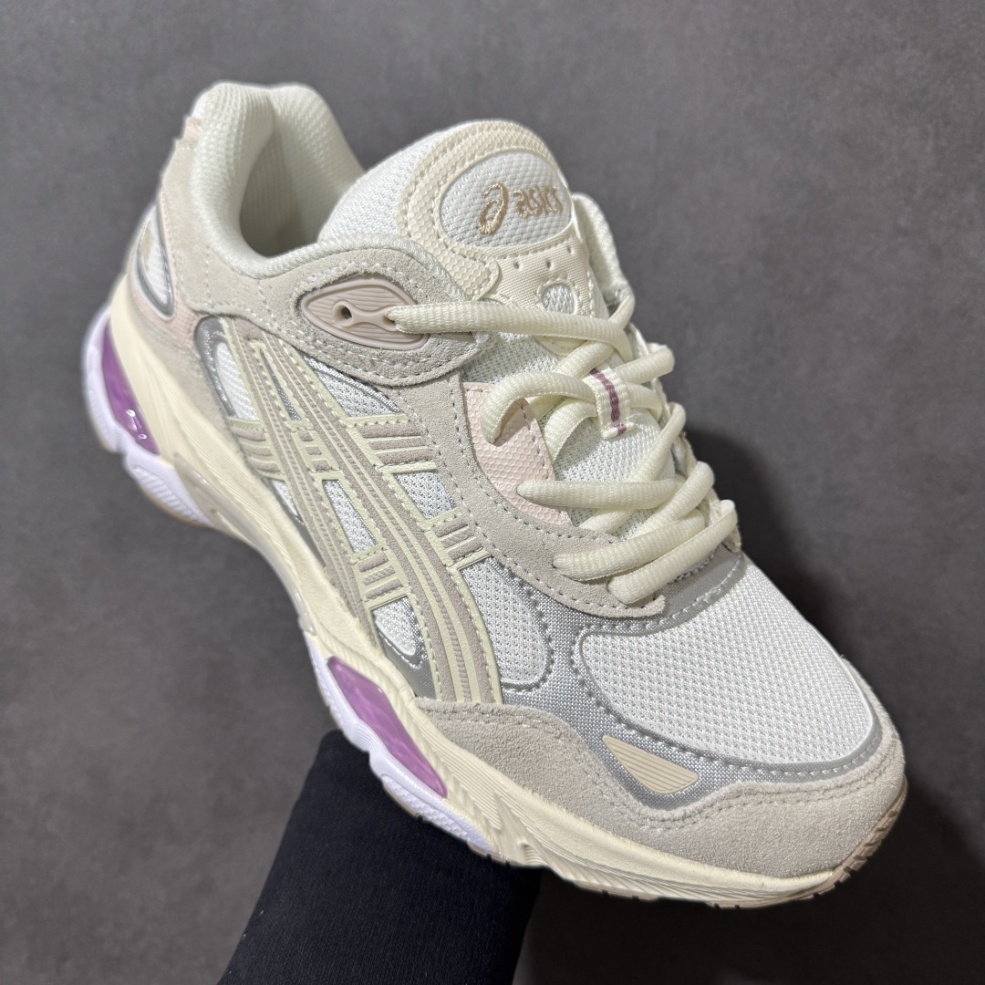 图片[3]-【公司级】Asics Gel-NYC 2.0亚瑟士运动休闲透气专业跑鞋 鞋面采用反绒皮与网布拼接 透气舒适兼具休闲时尚 结合简明的配色 展现品牌的传承 及引领复古流行的主题 虎爪造型的LOGO 鞋身稳定包裹系统 支撑鞋身 经典宽大鞋型配备防偏移设计 提升包裹性 穿着舒适 鞋面透气孔设计 提供透气性 货号： 1203A895-101 尺码：36 37 37.5 38 39 39.5 40 40.5 41.5 42 42.5 43.5 44 45 46-选品中心