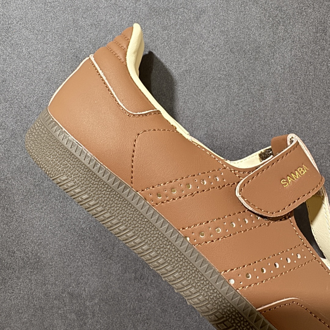 图片[6]-【公司级】Adidas Samba Jane 阿迪达斯 玛丽珍 懒人一脚蹬 采用皮革材质的设计融合了经典与现代元素 它采用了玛丽珍鞋的特色设计 如鞋面上的扣带和环扣装饰 同时保留了Samba鞋的经典三道杠设计和橡胶大底 这款鞋的鞋型修长 中足偏窄 整体贴合感强 适合标准脚型和宽脚型的人群‌ 货号： HP7130 尺码： 36 36.5 37 38 38.5 39 40 40.5 41-选品中心