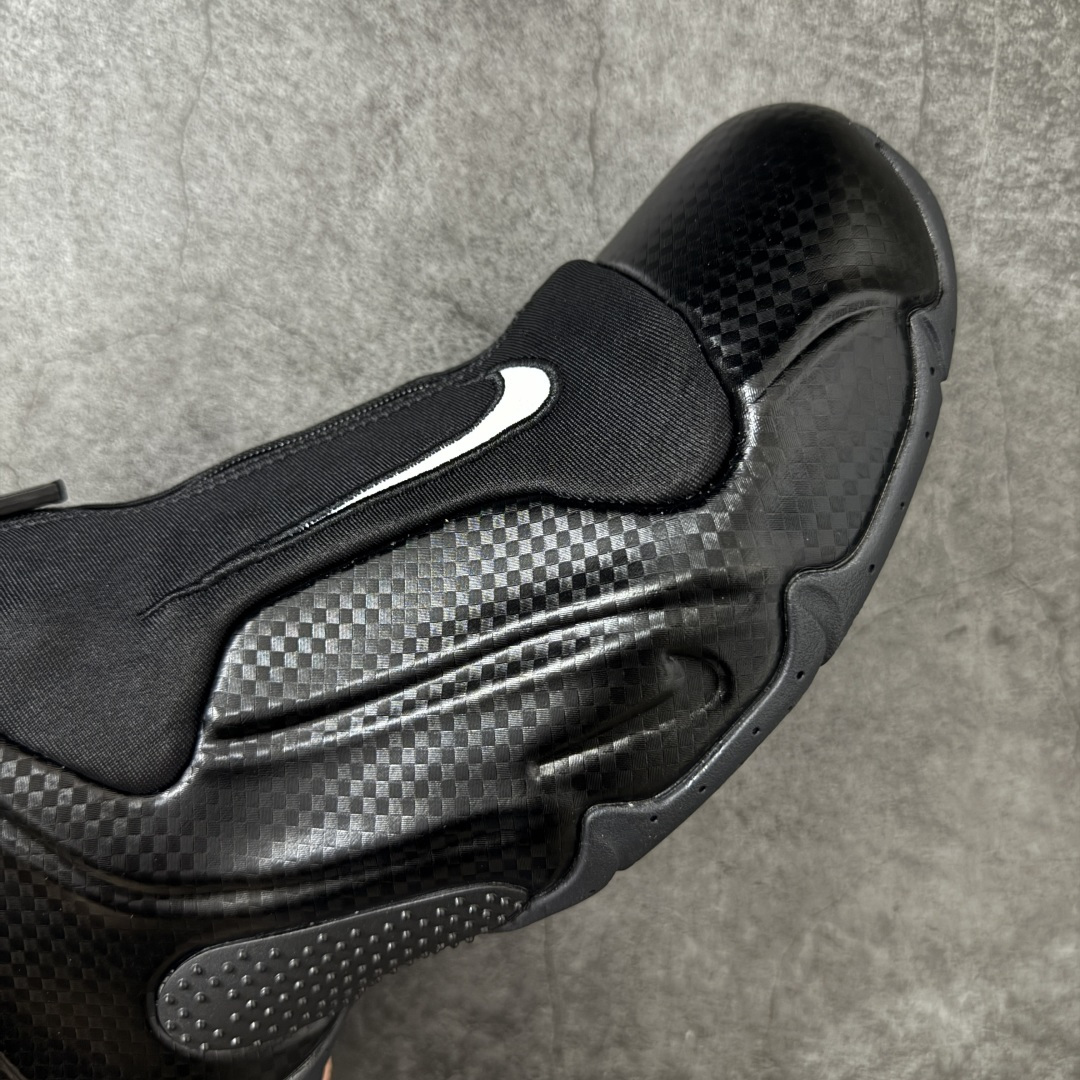 图片[6]-【莞顶纯原】Nike Air Flightposite One 飞行风一代系列中帮休闲运动文化篮球鞋“黑碳板黑风”碳板风一复刻版 风衣 642307-001 采用一次成型聚氨酯铸模脚型内膜鞋面材质 鞋垫嵌入前后掌ZOOM回弹缓震气垫 超大TPU模块组合耐磨橡胶大底❗️ 经典的全黑配色 Nike Air Flightposite 2014 “Carbon Fiber” 又将我们带回到那个难忘的年代。低调而奢华感十足的碳纤维纹路鞋面，经典的拉链式设计，在十多年后的今天，这款碳板风仍然颇具魅力，诸多细节值得细细品味。 尺码：40-46-选品中心