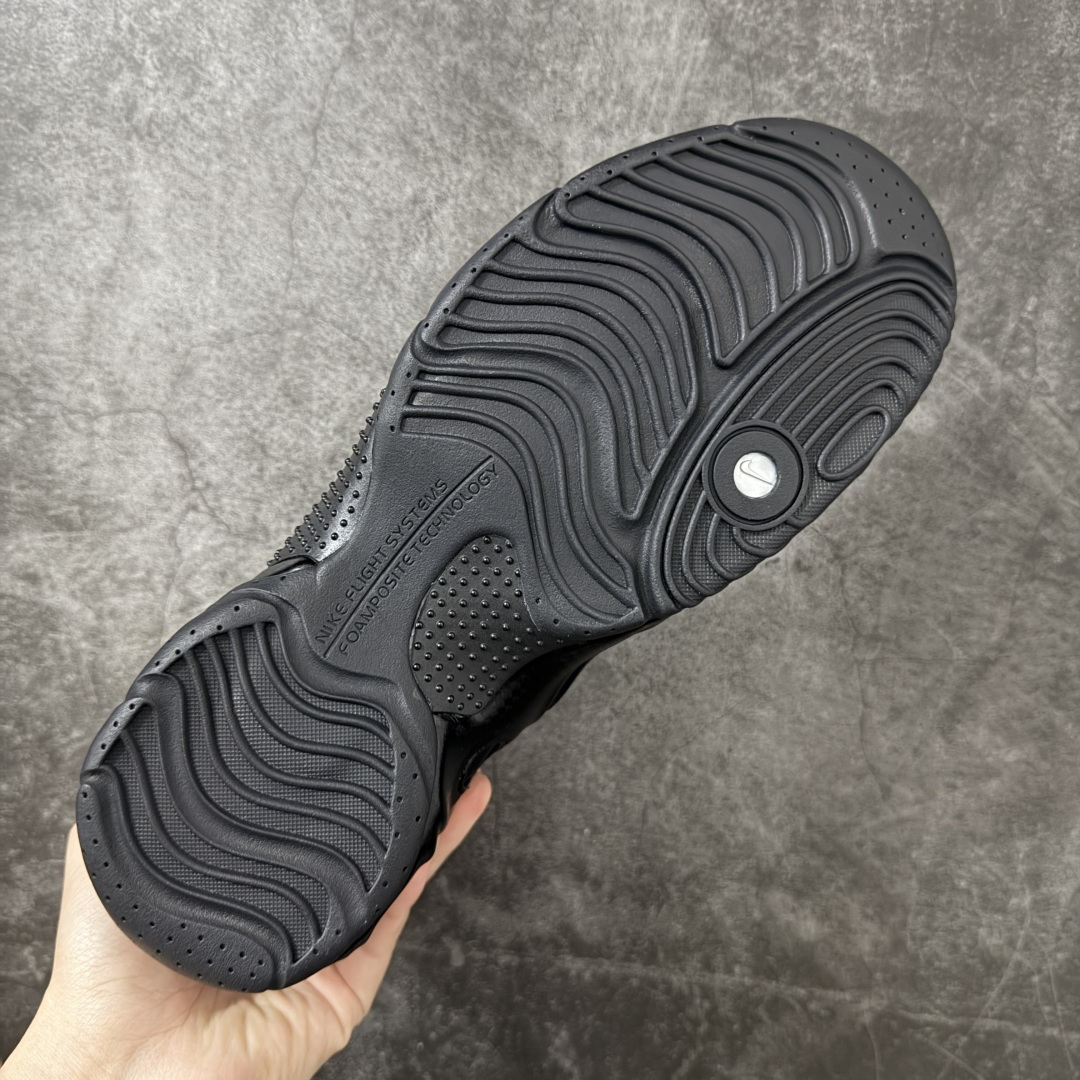 图片[9]-【莞顶纯原】Nike Air Flightposite One 飞行风一代系列中帮休闲运动文化篮球鞋“黑碳板黑风”碳板风一复刻版 风衣 642307-001 采用一次成型聚氨酯铸模脚型内膜鞋面材质 鞋垫嵌入前后掌ZOOM回弹缓震气垫 超大TPU模块组合耐磨橡胶大底❗️ 经典的全黑配色 Nike Air Flightposite 2014 “Carbon Fiber” 又将我们带回到那个难忘的年代。低调而奢华感十足的碳纤维纹路鞋面，经典的拉链式设计，在十多年后的今天，这款碳板风仍然颇具魅力，诸多细节值得细细品味。 尺码：40-46-选品中心