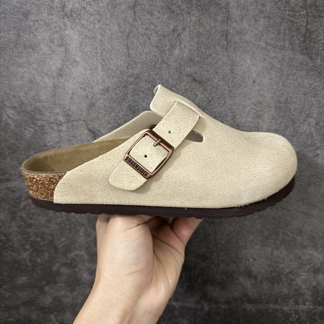 【绿x专供版】Birkenstock Boston 博肯/勃肯 系列上架 牛皮绒面革平底复古软木休闲鞋 真正软木塞大底 品质细节领先市场版本 原产品质 采用质地柔软进口牛皮绒面革 无刺鼻异味 中底搭载缓震软木橡胶 进口头层牛皮 原版开模/版型/材质/细节遵循ZP工艺！ 市售顶级不吹文案 尺码：35-45-选品中心