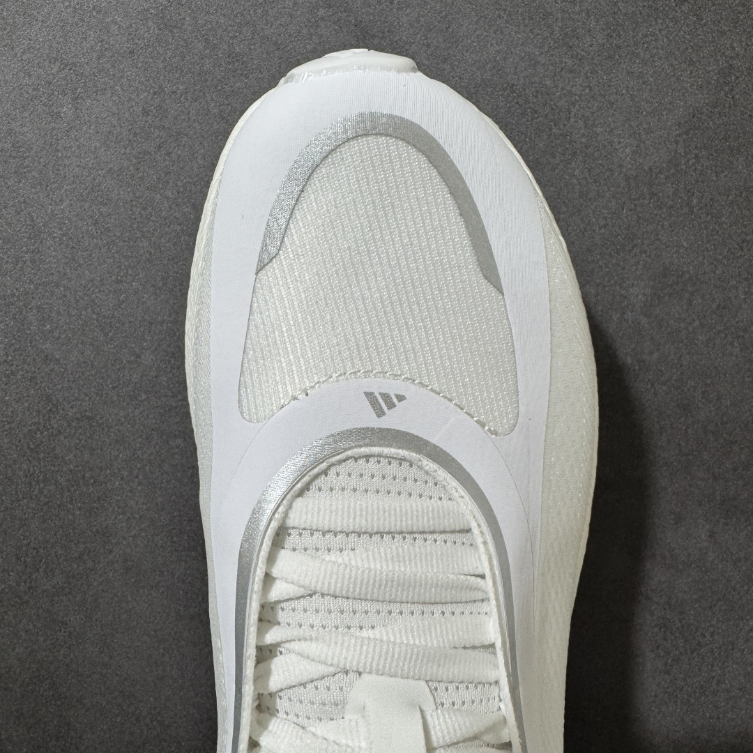 图片[8]-【公司级】AD Hyper Boost Edge M 轻量竞速运动跑鞋 CELERMESH针织网面非常轻薄 纤维间的缝隙很大 可以保证跑步时的透气、排汗效果 鞋舌直接与两侧的内衬和鞋底连接在一起 在跑步过程中不会被鞋舌的左右移动所困扰 在标准鞋带孔的基础上再拓宽一组鞋带孔 适合不同脚型的需求 突破性 EnergyRods 技术，有助于跑者实现更好的成绩 中底独特的LIGHTSTRIKE PRO泡棉材质 微弹感觉在跑步过程中给予了良好的支撑体验 对于顶级精英和高水平进阶跑者来说是一双值得信赖的竞速比赛用鞋 货号：KI1921 尺码：36-45没半码-选品中心