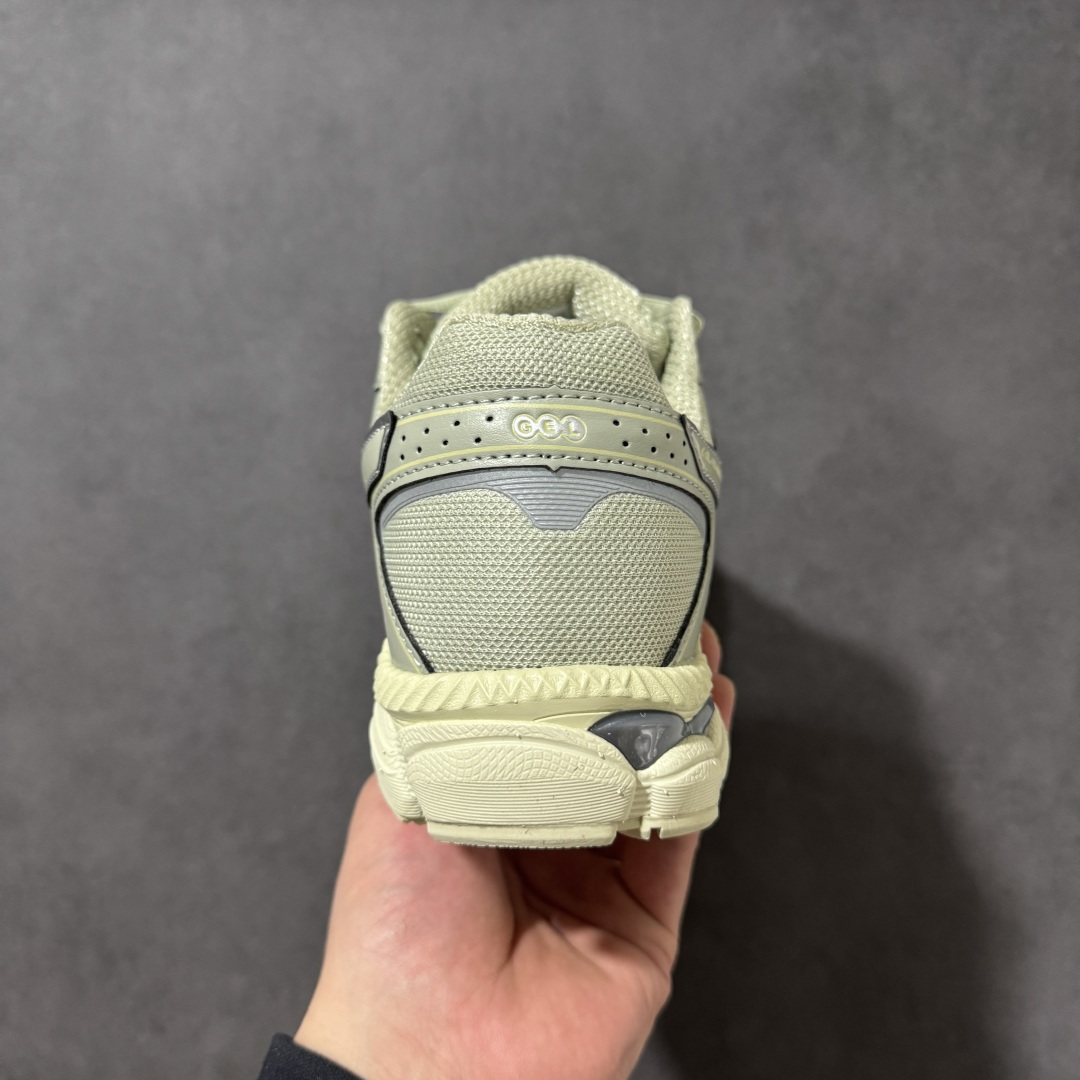 图片[4]-【公司级】Asics Gel-Cumulus 16 亚瑟士 防滑耐磨 休闲运动鞋 采用双层提花网面设计 提高包裹性和透气性 后跟搭载稳定系统科技T-GEL提升整体支撑力和结构感 减少对身体带来的冲击负荷 创新中底至轻回弹 货号：1203A733-300 尺码：36-47带半码-选品中心