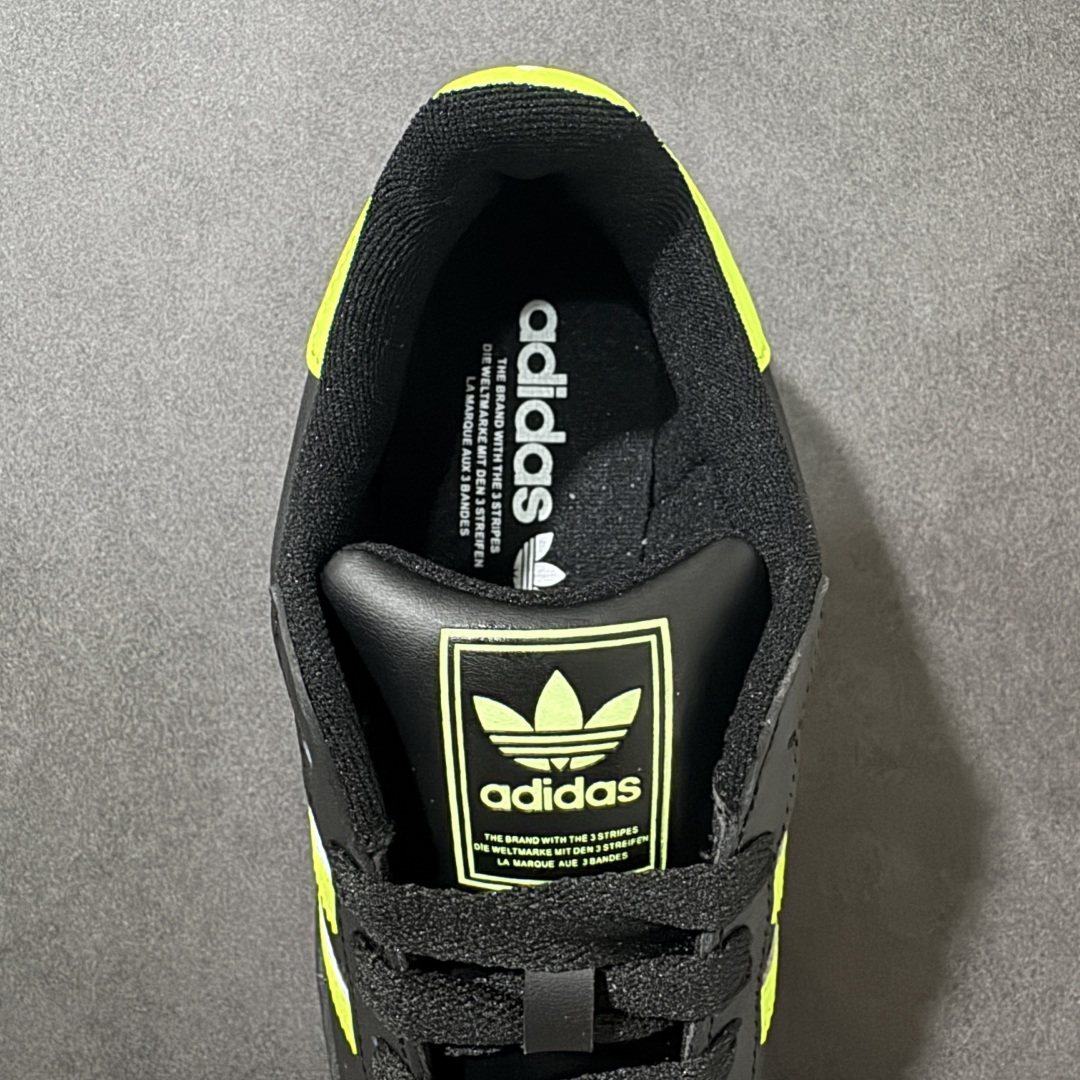 图片[7]-【H11顶级头层版】adidas originals Superstar 2 贝壳头 简约经典 舒适时尚 复古板鞋 男女同款 货号：JQ3175 全新升级版 皮料改进至头层原厂皮 原盒 原底原料 开模打造 原厂织唛鞋标 高精密准度 原楦原纸板开发 匹配原版98%以上 后跟垫棉独家呈现 反口里弧度正确 原厂鞋垫 背胶 后跟电绣针数 与正品一致 原厂皮料 原厂车缝线 质感无敌 皮料切割干净 无任何毛边 清洁度细节完美 进口港宝加持 后跟自然饱满 还原公司包裹性 鞋面采用原装数据贴合技术 全方位贴合包裹脚型 鞋跟部鞋底牵引设计 提供强大的抓地性能 更适应不同实战场地路面 尺码：35.5 36 36.5 37.5 38 38.5 39 40 40.5 41 42 42.5 43 44 45-选品中心