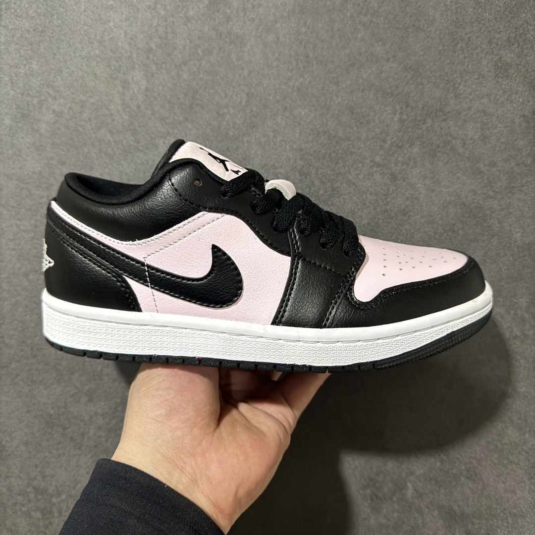 【H11纯原】Nike Air Jordan 1 Low SE AJ1 乔一 舒适贴合 防滑耐磨 低帮 复古篮球鞋 货号：IO3394-663 尺码：35.5 36 36.5 37.5 38 38.5 39 40 40.5 41 42 42.5 43 44 45 46 47.5 #H11顶级纯原 纯原外贸平台特供订单 #全套原纸板楦头开发 #原厂特供材料配套加持 #确保原汁原味 完美呈现版型 #原档数据独家私模大底 #男女鞋同步官方开发至48.5 #原装进口轻量化鞋垫 #进口港宝加持 后跟自然饱满 还原公司包裹性 #鞋面采用原装数据贴合技术 #全方位贴合包裹脚型 #鞋跟部鞋底牵引设计 #提供强大的抓地性能 #更适应不同实战场地路面-选品中心
