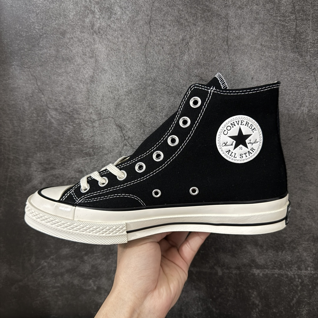 图片[2]-【虎扑2.0小头版】 Converse Chuck All Star 1970S 经典款潮流耐磨帆布鞋 全新开发 不仅仅为小鞋头 细节 材料 做工 全方位升级 经典永不过时 十年老厂出品 平台正品订单 超稳定的品控清洁度 全套原厂材料配置 原厂硫化工艺 油性扁平尖头 原厂楦头纸板数据 一体化超软蓝底加持 超软EVA鞋垫 后掌灰色缓震胶 脚感一比一还原 耐磨橡胶大底 越南产内外标 原盒黑色吊牌 超高清洁度 随意冲正 如有更好白送 尺码：35 36 36.5 37 37.5 38 39 39.5 40 41 41.5 42 42.5 43 44-选品中心