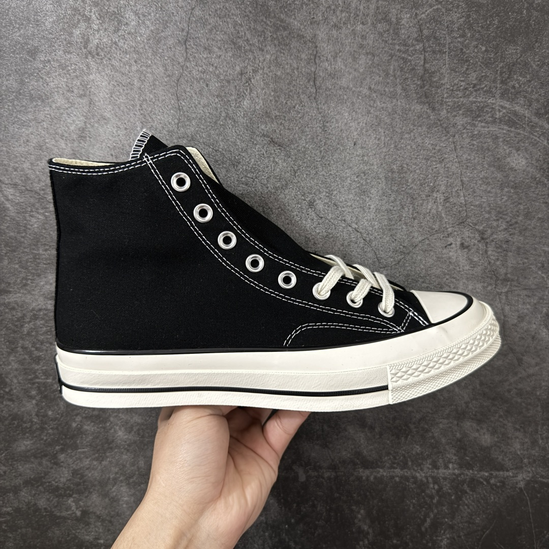 【虎扑2.0小头版】 Converse Chuck All Star 1970S 经典款潮流耐磨帆布鞋 全新开发 不仅仅为小鞋头 细节 材料 做工 全方位升级 经典永不过时 十年老厂出品 平台正品订单 超稳定的品控清洁度 全套原厂材料配置 原厂硫化工艺 油性扁平尖头 原厂楦头纸板数据 一体化超软蓝底加持 超软EVA鞋垫 后掌灰色缓震胶 脚感一比一还原 耐磨橡胶大底 越南产内外标 原盒黑色吊牌 超高清洁度 随意冲正 如有更好白送 尺码：35 36 36.5 37 37.5 38 39 39.5 40 41 41.5 42 42.5 43 44-选品中心