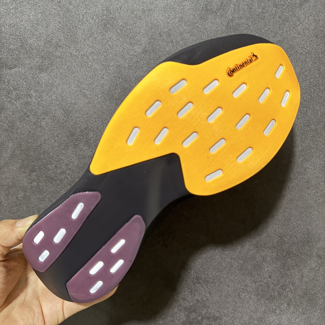 图片[9]-【公司级】阿迪达斯 Adidas Adizero Evo SL M马拉松飞线贾卡轻质透气休闲运动跑步鞋 马年限定 采用双层透气网纱 Flywire动态飞线绑缚鞋面材质 内置Zoom小气垫装置 货号：KI6931 尺码：36～45B-选品中心
