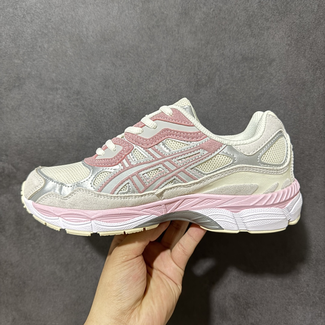 ASICS GEL-NYC 亚瑟士 透气网眼鞋面 配合部分合成革材质 采用全新AHAR+橡胶材质 更加耐