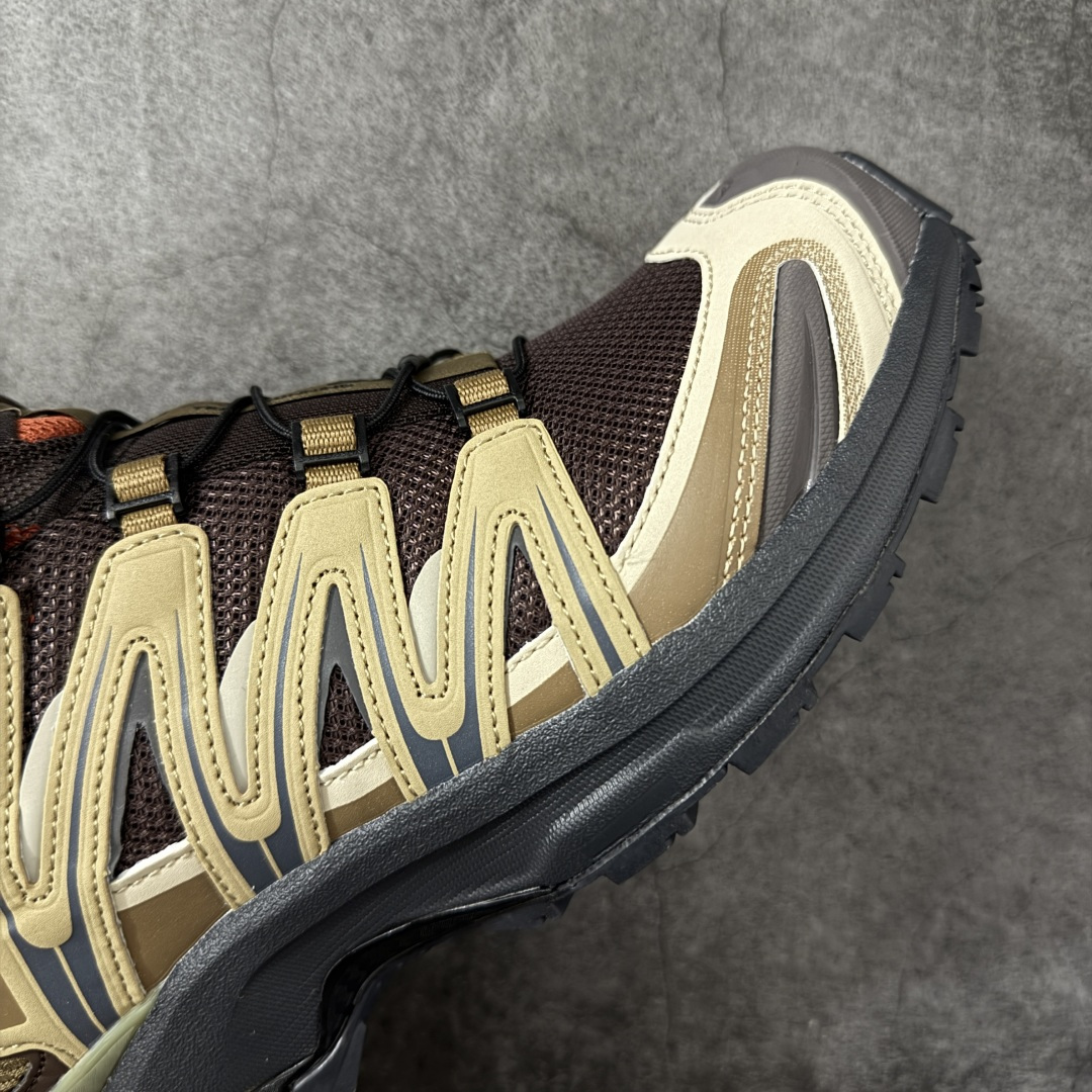 图片[6]-【w1版本】SALOMON XA Pro 3D 萨洛蒙潮流越野机能户外功能鞋 491719 纯原外贸平台特供订单 耗时半年巨作 全套原纸板楦头开发 原厂特供网布配套加持 确保原汁原味 完美呈现版型 原档数据独家私模五层组合大底 男女鞋同步官方开发 原装Ortholite轻量化鞋垫 中底布带钢印编号 原厂TPU锁扣 进口港宝加持 后跟自然饱满 还原公司包裹性 鞋面采用SENSIFT贴合技术 全方位贴合包裹脚型 鞋跟部鞋底牵引设计 提供强大的抓地性能 更适应野外崎岖不平的道路 其3D ADVANCED CHASSIS底盘 材料轻量大化 钉齿设计更具稳定性 防护性 鞋底易磨损区运用CONTAGRIP高耐磨材料 应对城市硬质路面长距离跑考验 尺码：36 36.5 37.5 38 38.5 39 40 40.5 41 42 42.5 43 44 44.5 45-选品中心