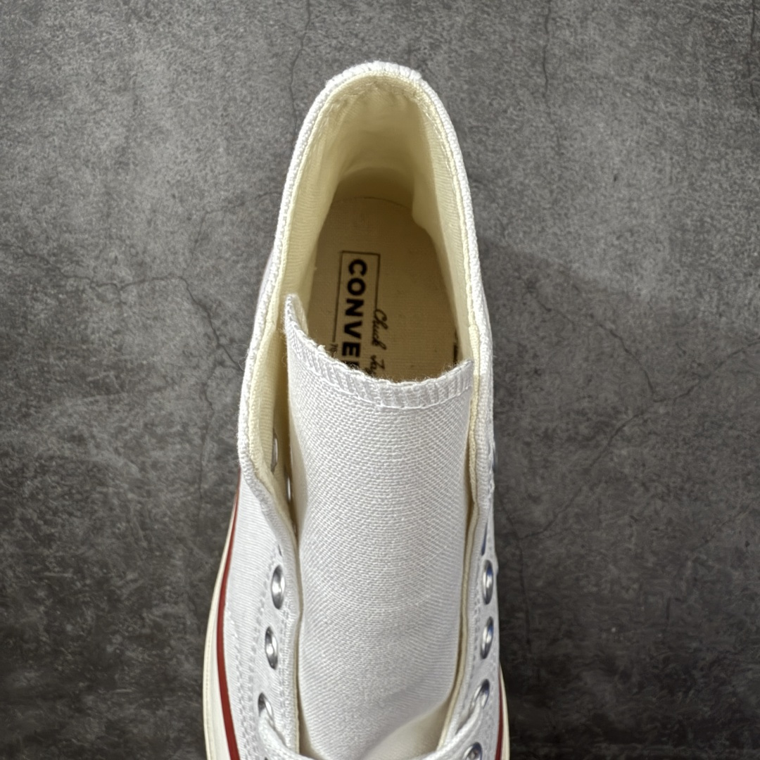 图片[8]-【虎扑2.0小头版】 Converse Chuck All Star 1970S 经典款潮流耐磨帆布鞋 白高 A09556C 全新开发 不仅仅为小鞋头 细节 材料 做工 全方位升级 经典永不过时 十年老厂出品 平台正品订单 超稳定的品控清洁度 全套原厂材料配置 原厂硫化工艺 油性扁平尖头 原厂楦头纸板数据 一体化超软蓝底加持 超软EVA鞋垫 后掌灰色缓震胶 脚感一比一还原 耐磨橡胶大底 越南产内外标 原盒黑色吊牌 超高清洁度 随意冲正 如有更好白送 尺码：35 36 36.5 37 37.5 38 39 39.5 40 41 41.5 42 42.5 43 44-选品中心