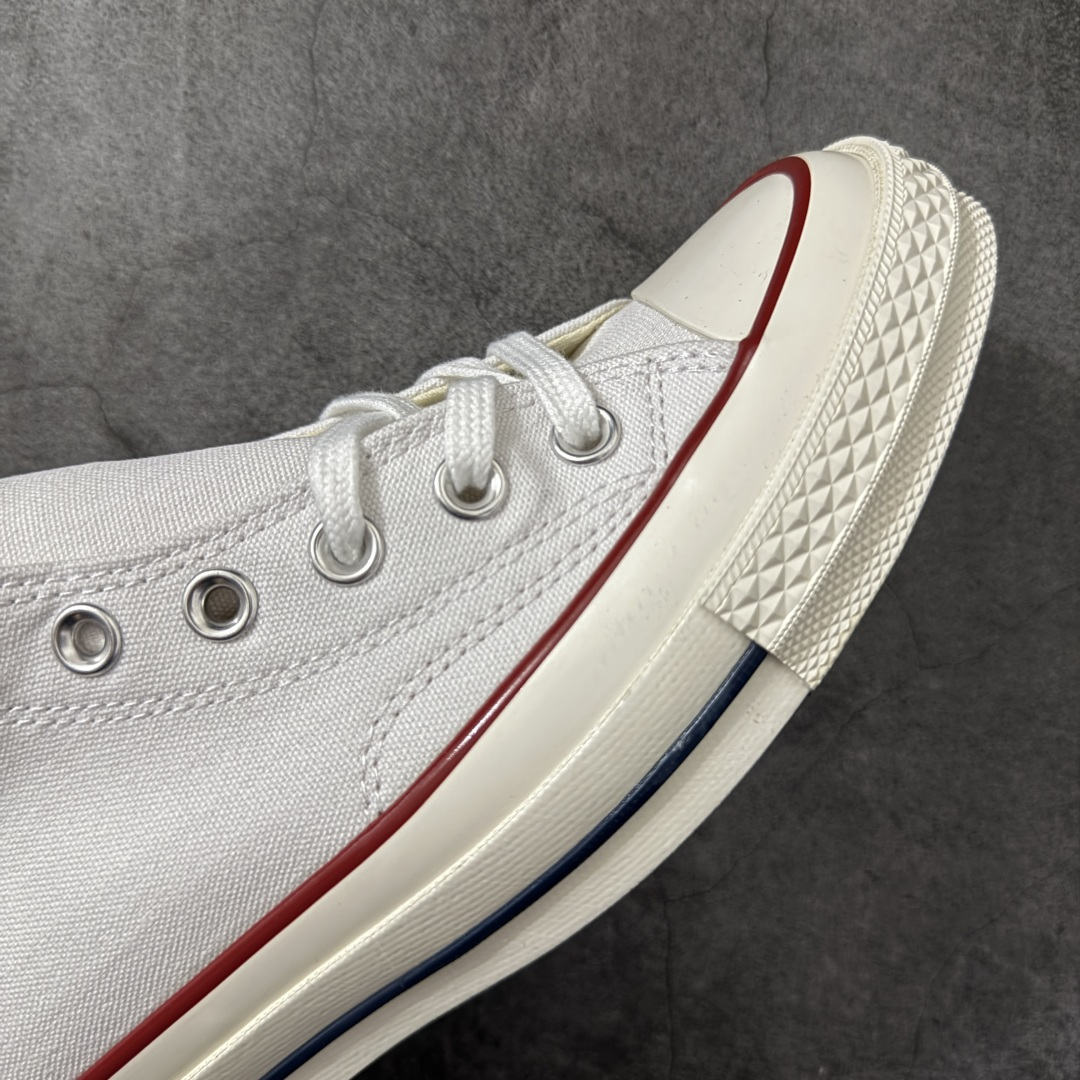 图片[6]-【虎扑2.0小头版】 Converse Chuck All Star 1970S 经典款潮流耐磨帆布鞋 白高 A09556C 全新开发 不仅仅为小鞋头 细节 材料 做工 全方位升级 经典永不过时 十年老厂出品 平台正品订单 超稳定的品控清洁度 全套原厂材料配置 原厂硫化工艺 油性扁平尖头 原厂楦头纸板数据 一体化超软蓝底加持 超软EVA鞋垫 后掌灰色缓震胶 脚感一比一还原 耐磨橡胶大底 越南产内外标 原盒黑色吊牌 超高清洁度 随意冲正 如有更好白送 尺码：35 36 36.5 37 37.5 38 39 39.5 40 41 41.5 42 42.5 43 44-选品中心