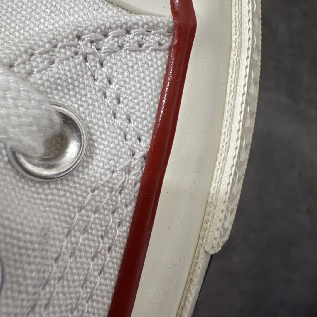 图片[5]-【虎扑2.0小头版】 Converse Chuck All Star 1970S 经典款潮流耐磨帆布鞋 白高 A09556C 全新开发 不仅仅为小鞋头 细节 材料 做工 全方位升级 经典永不过时 十年老厂出品 平台正品订单 超稳定的品控清洁度 全套原厂材料配置 原厂硫化工艺 油性扁平尖头 原厂楦头纸板数据 一体化超软蓝底加持 超软EVA鞋垫 后掌灰色缓震胶 脚感一比一还原 耐磨橡胶大底 越南产内外标 原盒黑色吊牌 超高清洁度 随意冲正 如有更好白送 尺码：35 36 36.5 37 37.5 38 39 39.5 40 41 41.5 42 42.5 43 44-选品中心