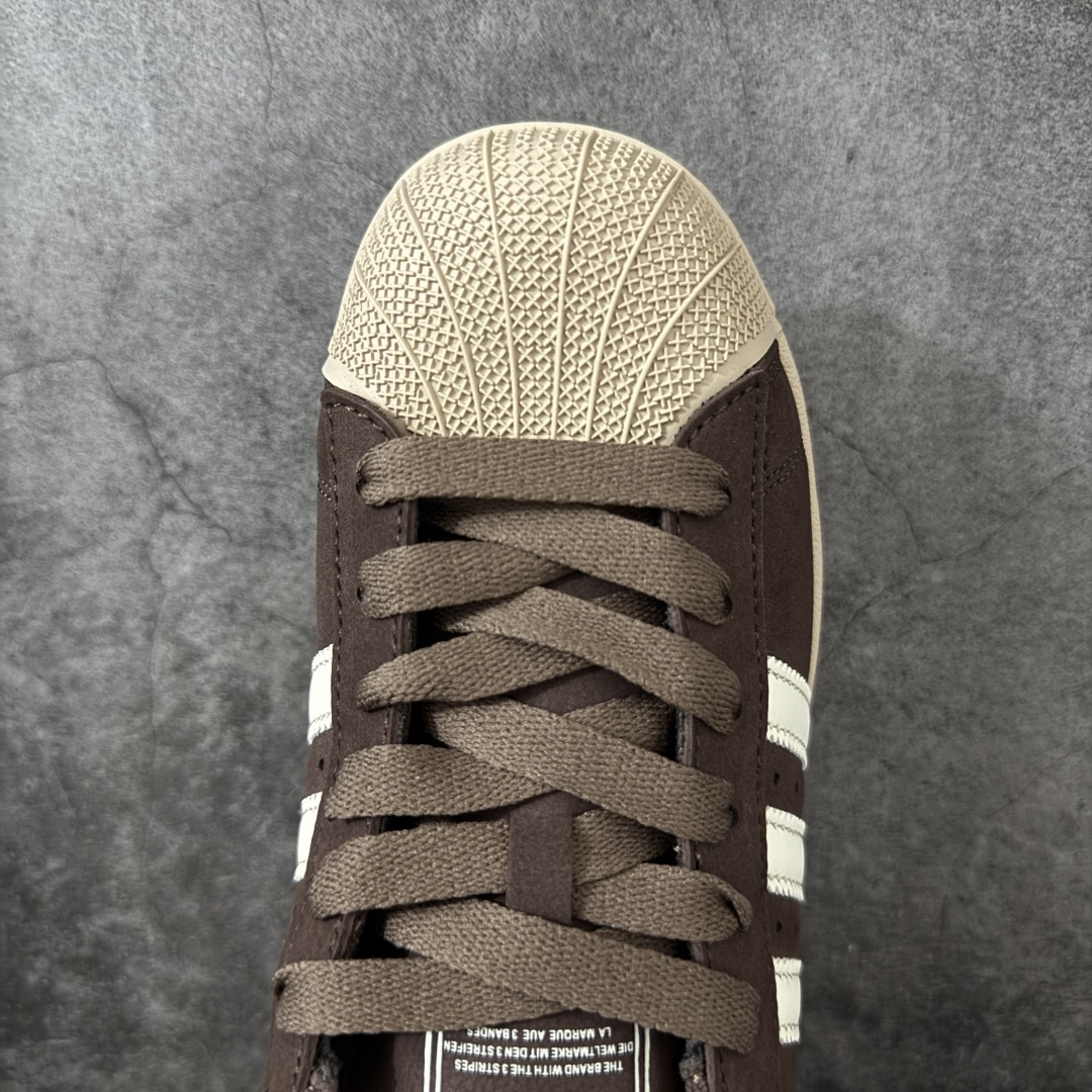 图片[5]-【H11顶级头层版】adidas originals Superstar 2 贝壳头 简约经典 舒适时尚 复古板鞋 男女同款 黑白 货号：IH9314 全新升级版 皮料改进至头层原厂皮 原盒 原底原料 开模打造 原厂织唛鞋标 高精密准度 原楦原纸板开发 匹配原版98%以上 后跟垫棉独家呈现 反口里弧度正确 原厂鞋垫 背胶 后跟电绣针数 与正品一致 原厂皮料 原厂车缝线 质感无敌 皮料切割干净 无任何毛边 清洁度细节完美 进口港宝加持 后跟自然饱满 还原公司包裹性 鞋面采用原装数据贴合技术 全方位贴合包裹脚型 鞋跟部鞋底牵引设计 提供强大的抓地性能 更适应不同实战场地路面 尺码：35.5 36 36.5 37.5 38 38.5 39 40 40.5 41 42 42.5 43 44 45-选品中心