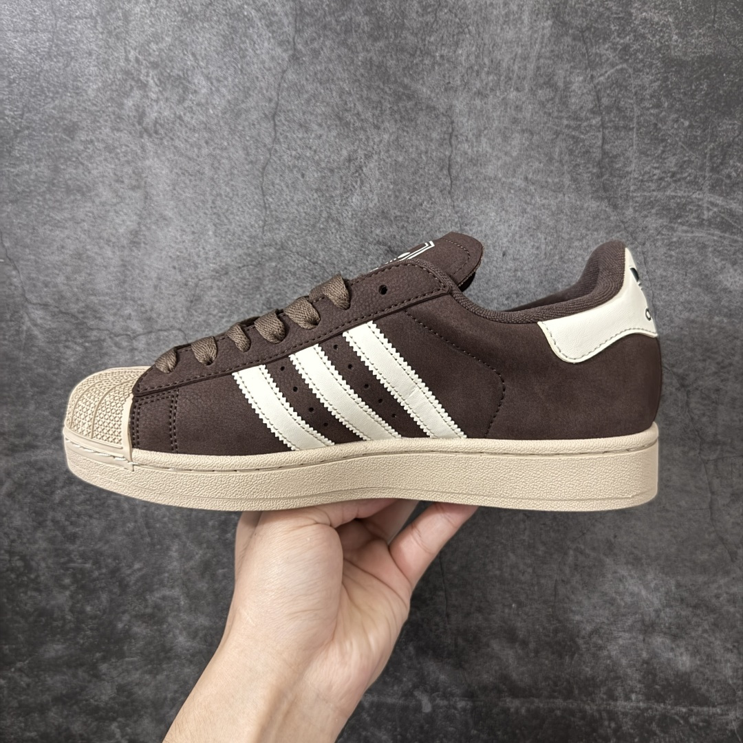 图片[2]-【H11顶级头层版】adidas originals Superstar 2 贝壳头 简约经典 舒适时尚 复古板鞋 男女同款 黑白 货号：IH9314 全新升级版 皮料改进至头层原厂皮 原盒 原底原料 开模打造 原厂织唛鞋标 高精密准度 原楦原纸板开发 匹配原版98%以上 后跟垫棉独家呈现 反口里弧度正确 原厂鞋垫 背胶 后跟电绣针数 与正品一致 原厂皮料 原厂车缝线 质感无敌 皮料切割干净 无任何毛边 清洁度细节完美 进口港宝加持 后跟自然饱满 还原公司包裹性 鞋面采用原装数据贴合技术 全方位贴合包裹脚型 鞋跟部鞋底牵引设计 提供强大的抓地性能 更适应不同实战场地路面 尺码：35.5 36 36.5 37.5 38 38.5 39 40 40.5 41 42 42.5 43 44 45-选品中心