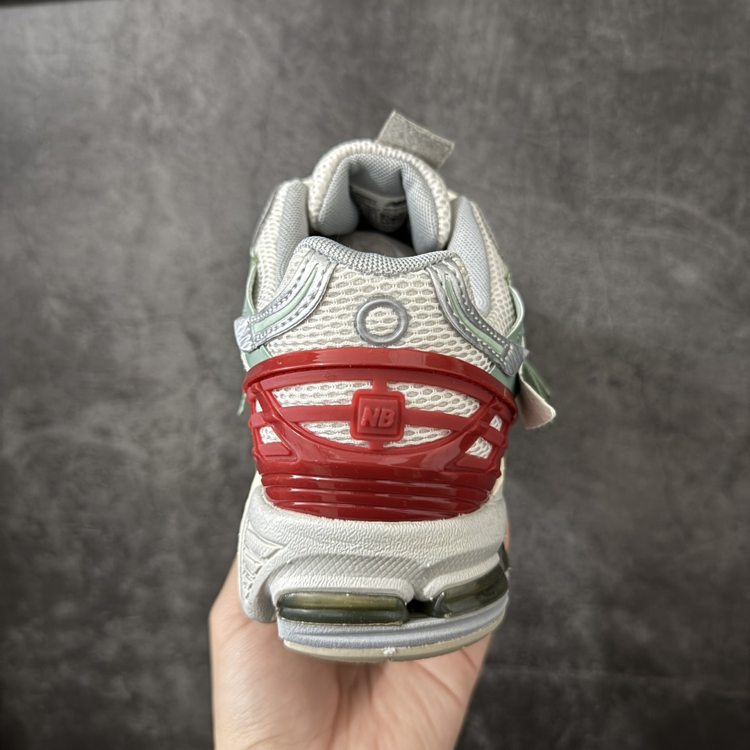 图片[4]-【GS纯原】新百伦 New Balance M1906系列 复古运动鞋单品宝藏老爹鞋 U19065DY 高端品质 正确六层组合底 市场唯一防伪蓝光跳码鞋标💪🏻 作为NB最经典的档案鞋型之一，与2002一样，1906有着NB最成熟的技术加持和复古款式，而本次推出的版本参照2002r的定位，相信会在性价两端做出权衡。单从造型上来看，依旧是vibe风格，味道很正，细节也很酷，这双1906r无疑必能打入复古跑鞋爱好者的年度鞋款名录。 尺码：36-45半-选品中心