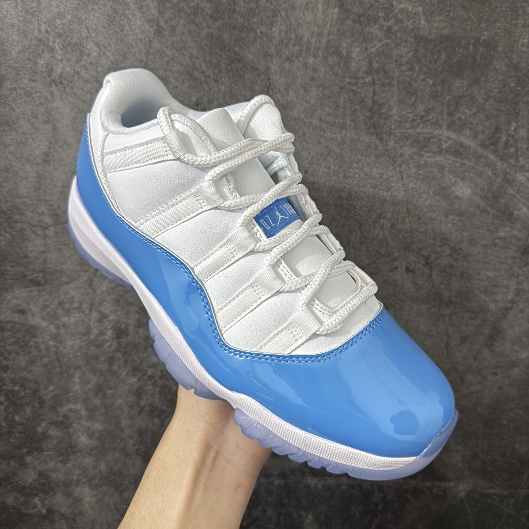 图片[3]-【外贸大厂版】Air Jordan 11 Retro AJ11复刻白蓝 货号：FV5104-100   原楦原档案数据开模打造 原厂中底拉帮钢印 原厂漆皮 防冻不开裂 头层皮料 原装鞋撑 水晶大底正确色度色泽 原楦原数据刺绣 原厂车缝走线及对位 毫厘不差 飞人logo采用原数据电脑刺绣 原装正品碳纤维真实碳板 增强抗扭 原内标 原盒标 正确官方原盒 原厂防氧化水晶外底 原厂配套厂全掌solo气垫 尺码：40 40.5 41 42 42.5 43 44 44.5 45 46 47.5 48.5-选品中心