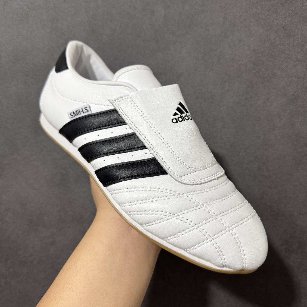 图片[3]-【公司级】Adidas originals Taekwondo Low\”White Black\”跆拳道系列低帮经典复古薄底休闲运动舒适训练慢跑鞋 升级原楦原纸版开发版型，采用软质粒面牛剖革鞋面材质，中底嵌入EVA切片缓震，外置耐磨橡胶鞋底片❗️ 底越薄，越时髦！Jennie穿搭代言款，阿迪达斯 货号：JQ4775 尺码：35.5-45带半码-选品中心
