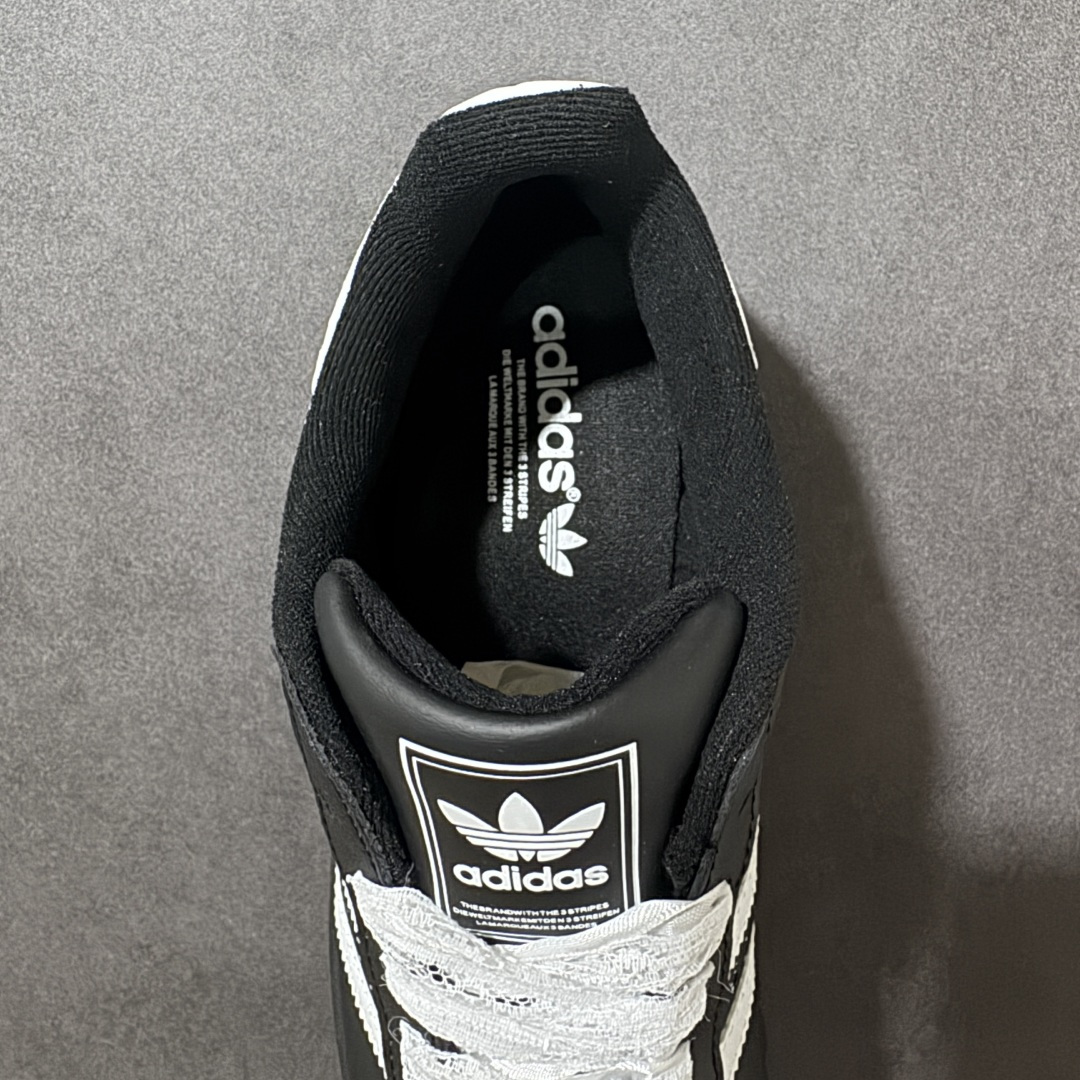 图片[6]-【定制款】Adidas Original Superstar 2 阿迪达斯 低帮 雪花款 贝壳头2代防滑耐磨轻便低邦板鞋 鞋身整体以黑色皮革打造，搭配经典黑色贝壳头，鞋身两侧经典锯齿三条杠Logo后侧采用雪花图案点缀，鞋带采用蕾丝状，都是整双鞋的点晴之笔，后跟装饰片白色，压印logo，最后以黑色大底完善整体设计收尾。复古运动风混搭趣味感。 货号：JH9977 尺码：35¹/₃ 36 36²/₃ 37¹/₃ 38 38²/₃ 39¹/₃ 40-选品中心