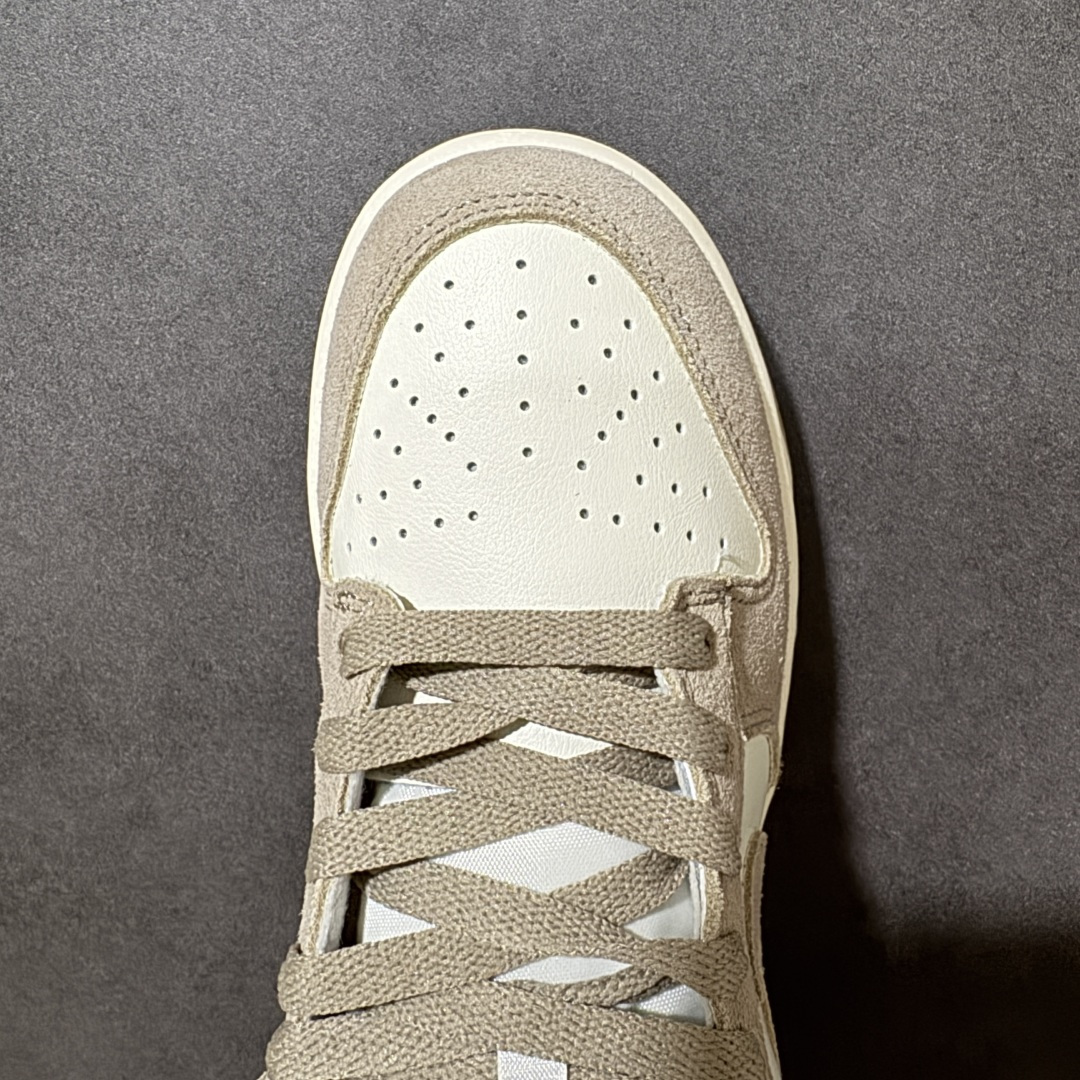 图片[5]-【公司级】Nike SB Dunk Low周年高端定制 低帮休闲板鞋 定制鞋盒 大厂纯原品质出货 超高清洁度 皮料切割干净无任何毛边 细节完美 货号：IB4417-105 尺码：36 36.5 37.5 38 38.5 39 40 40.5 41 42 42.5 43 44 44.5 45-选品中心