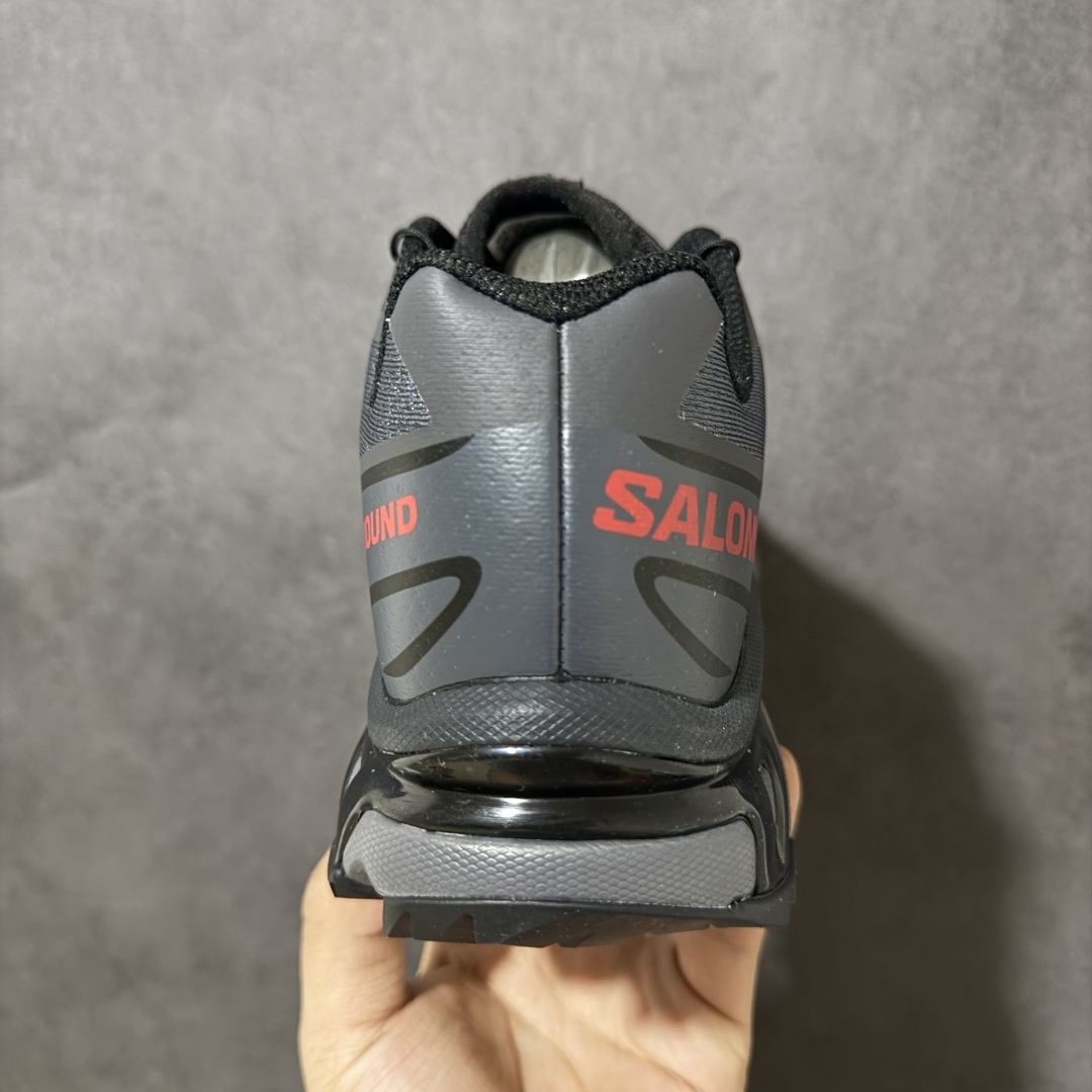 图片[4]-【公司级】 Salomon XT-6 一代 萨洛蒙复古潮流户外机能登山跑鞋 491303 纯原外贸平台特供订单 耗时半年巨作 全套原纸板楦头开发 原厂特供网布配套加持 确保原汁原味 完美呈现版型 原档数据独家私模五层组合大底 原装Ortholite轻量化鞋垫 中底布带钢印编号 原厂TPU锁扣 进口港宝加持 后跟自然饱满 还原公司包裹性 鞋面以“锯齿”状的包裹系统呈现 在基色底之下加入了各种色点缀 将公司的最新技术和时尚前卫的造型融入耐用的长跑款式中 鞋面由 TPU 薄膜制成 并焊接在高耐磨网眼上 使其既时尚又坚固 由 ACS底盘支撑 可增强稳定性和支撑力 以及由橡胶凸耳 Contragrip外底覆盖的 EVA 缓冲中底 旨在应对崎岖的地形 鞋舌上的彩色Salomon 标签、Quicklace 系统以及鞋头、鞋舌和鞋跟上的附加品牌使细节更加完美 让穿着者可以轻松驾驭户外与通勤下的任何运动生活场景 无缝鞋身户外随意纵横 颜值与脚感兼备 出街通勤 绝对非常吸睛 你值得拥有 尺码：36 36.5 37.5 38 38.5 39 40 40.5 41 42 42.5 43 44 44.5 45-选品中心