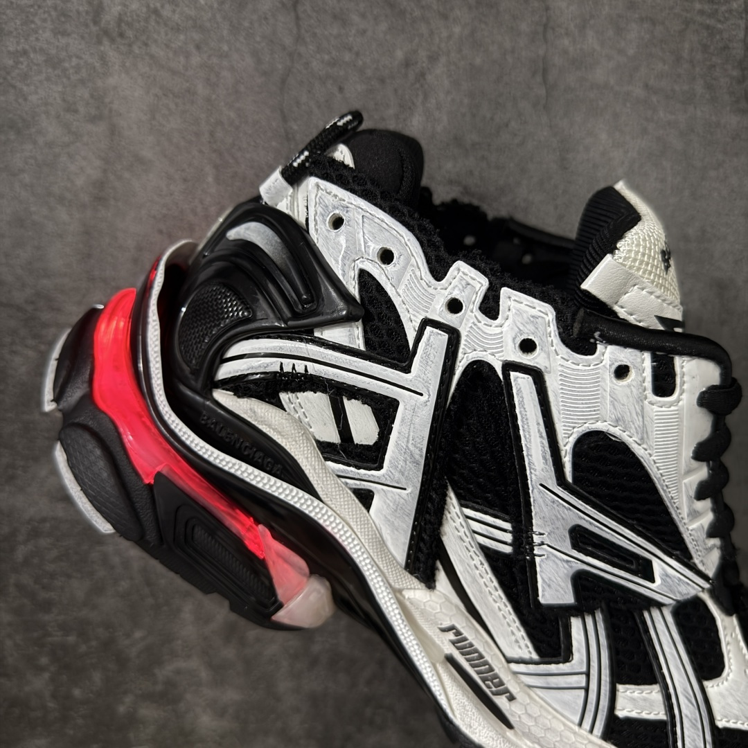 图片[7]-【OK版本】巴黎世家 七代半灯鞋Balenciaga 巴黎7.5巴黎世家 最新配色潮流复古休闲鞋 独家采用大容量锂电，反复按压10万次不会坏， 1.锂电池：3.7V 602040 450毫安时 1.65瓦时 2. 驱动IC：11种模式的开/关切换 通过溢胶、做旧、缝线等细节， 展示了设计师 Demna 的运动鞋风格， 用一双「旧鞋」传递复古感，后侧板、 翘起的鞋头，则展示了 Demna 在结构上的未来构想； 原装大盒从里到外一切百分百还原官方配置 顶级专供碾压一切版本 尺码：35-46-选品中心