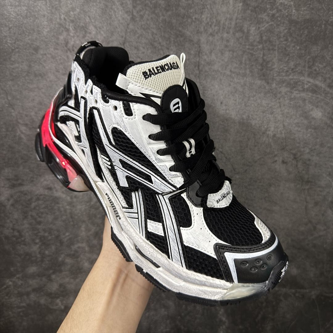 图片[3]-【OK版本】巴黎世家 七代半灯鞋Balenciaga 巴黎7.5巴黎世家 最新配色潮流复古休闲鞋 独家采用大容量锂电，反复按压10万次不会坏， 1.锂电池：3.7V 602040 450毫安时 1.65瓦时 2. 驱动IC：11种模式的开/关切换 通过溢胶、做旧、缝线等细节， 展示了设计师 Demna 的运动鞋风格， 用一双「旧鞋」传递复古感，后侧板、 翘起的鞋头，则展示了 Demna 在结构上的未来构想； 原装大盒从里到外一切百分百还原官方配置 顶级专供碾压一切版本 尺码：35-46-选品中心