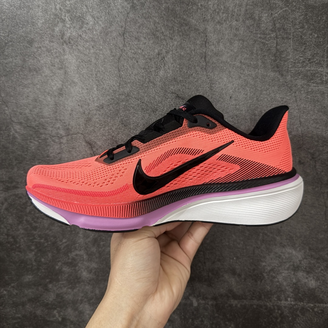 图片[2]-【RS纯原】Nike Air Zoom Pegasus 42 登月42代超级飞马系列马拉松跑步鞋 IB1881-602 平台专供 充正品质 原材料打造 中底搭载前Zoom+全掌React配置 全部原鞋开发打造 所有细节全部同步原版 全新一代拥有 Zoom Air 一如既往的稳定感和流畅感 鞋面采用工程网眼设计 为特定高热区域营造出色透气性 进一步增加鞋面的穿孔数量 让足部能够快速散热 中足搭配 Flywire 飞线 在高速运动时营造舒适稳定的贴合感 内置Zoon气垫加持 动力十足！ 尺码： 36-45-选品中心