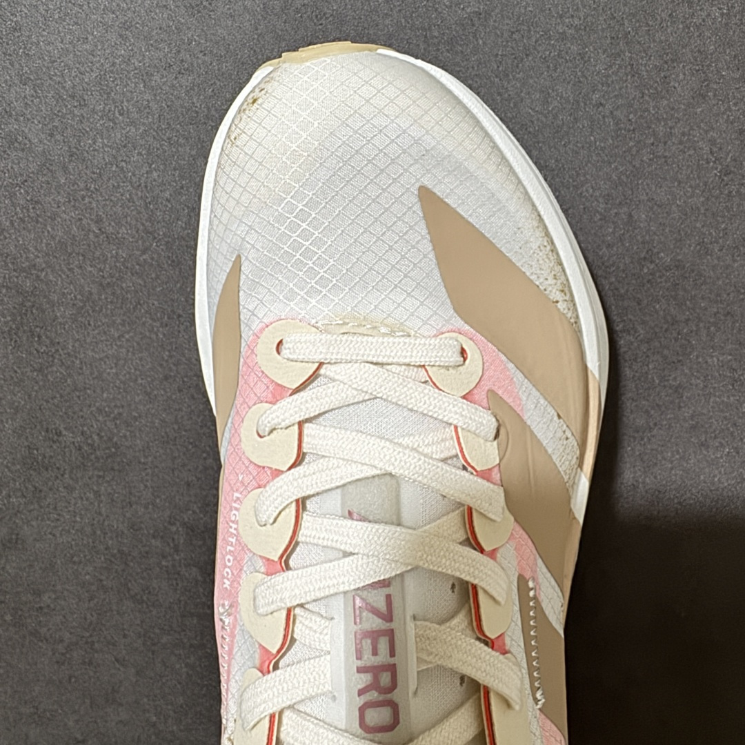 Adidas Adizero Adios Pro 4 阿迪达斯 舒适百搭防滑耐磨 低帮 休闲跑步鞋中底配
