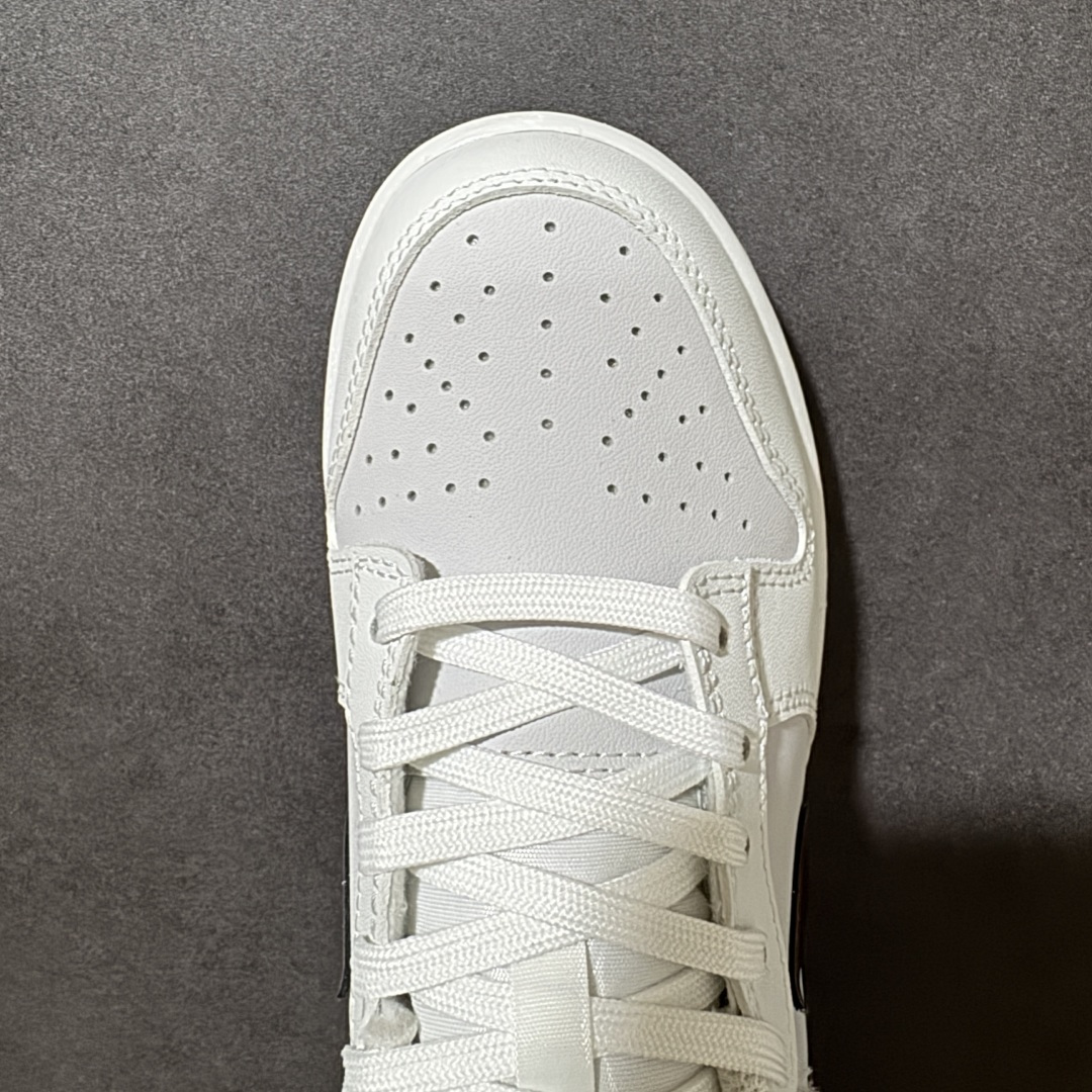 Nike SB Dunk Low 低帮休闲板鞋 IM6025-121尺码：35.5 36 36.5 3