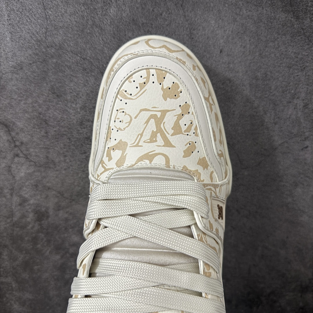 YSLOUIS VUITTON 路易威登 LV Trainer 新款军绿印花