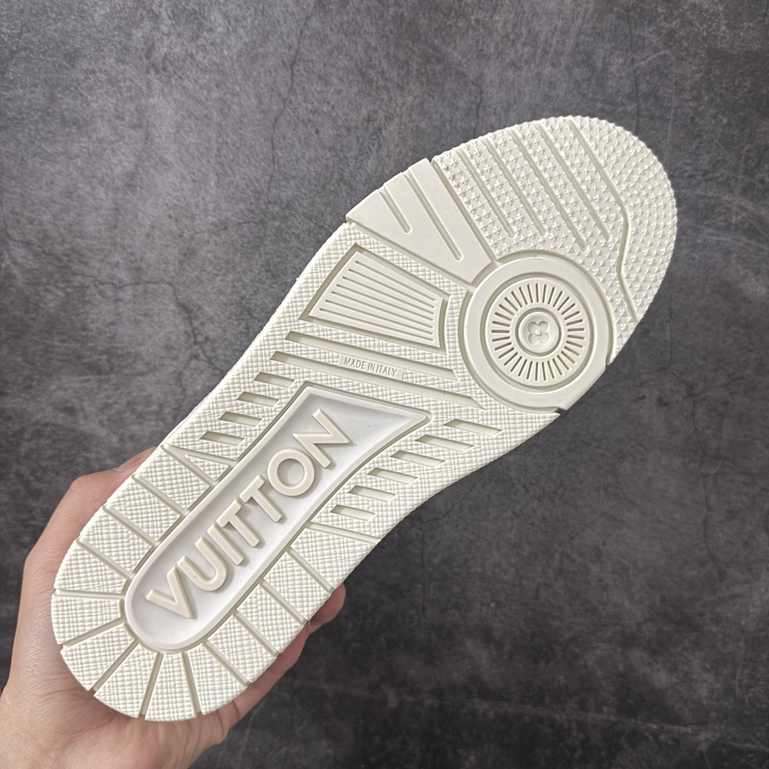 YSLOUIS VUITTON 路易威登 LV Trainer 新款军绿印花