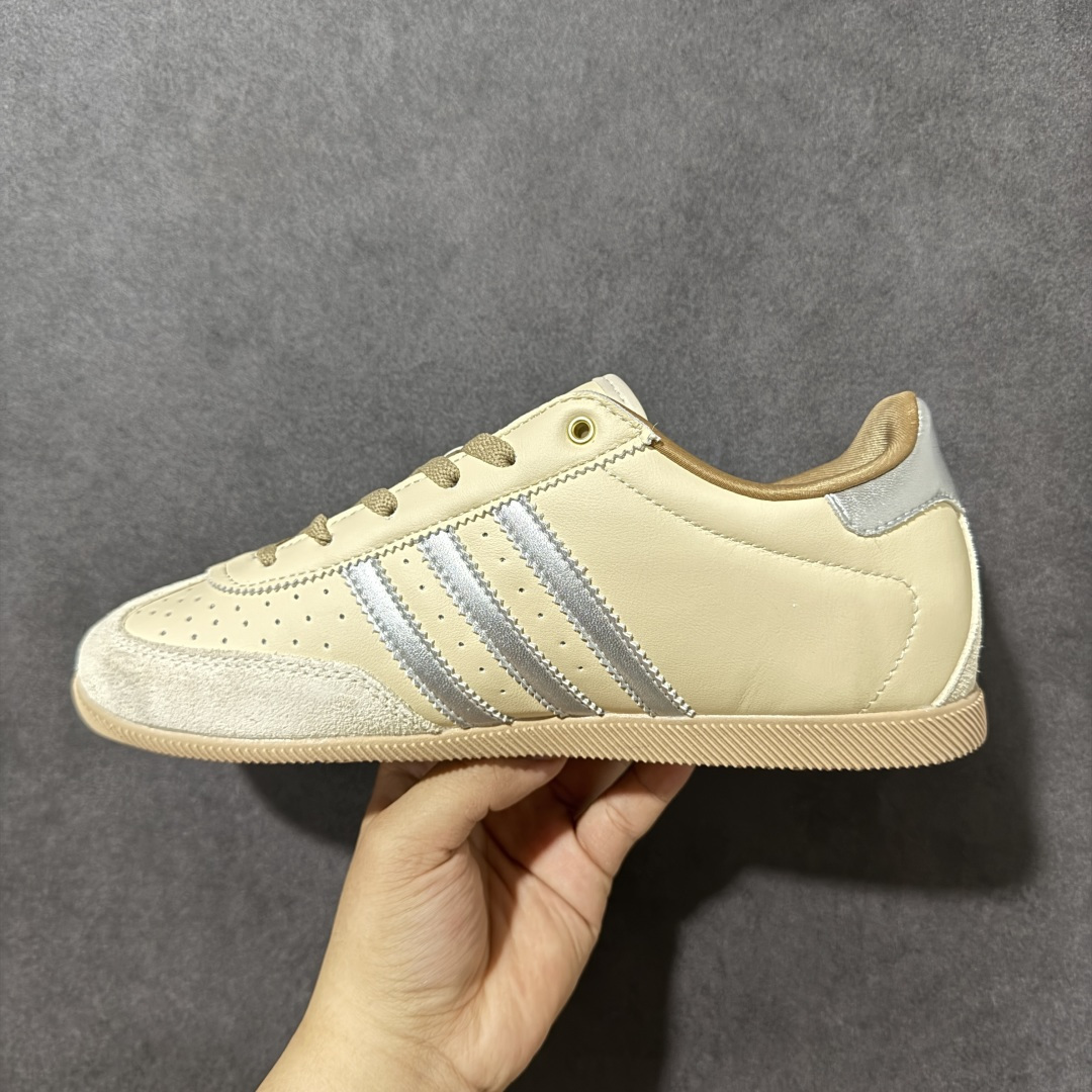adidas originals JAPAN CHANGLE 休闲复古 德训鞋 男女同款 KJ3961 尺码 35.5 36 36.5 37.5 38 38.5 39 40 40.5 41 42 42.5 43 44 45 编码 LDSB220230-Top High Quatity Cheap Sneakers Fashion Clothing Clothes Bags handbags Shoes of all Brand wholesale With The best Quality And Beautiful Price from China Factory Chinese suppliers wholesaler seller adidas originals JAPAN CHANGLE 休闲复古 德训鞋 男女同款 KJ3961 尺码 35.5 36 36.5 37.5 38 38.5 39 40 40.5 41 42 42.5 43 44 45 编码 LDSB220230