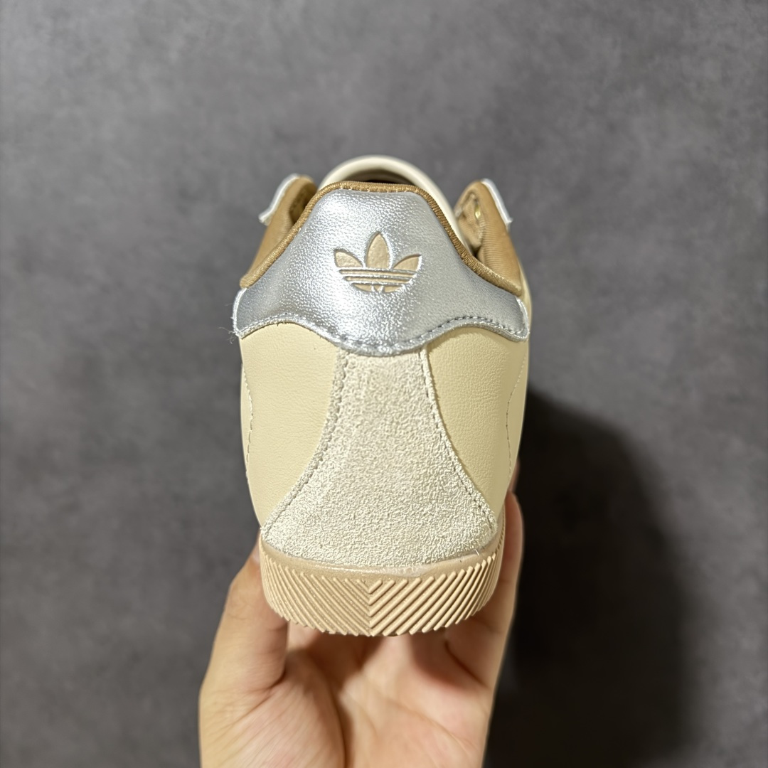 adidas originals JAPAN CHANGLE 休闲复古 德训鞋 男女同款 KJ3961 尺码 35.5 36 36.5 37.5 38 38.5 39 40 40.5 41 42 42.5 43 44 45 编码 LDSB220230-Top High Quatity Cheap Sneakers Fashion Clothing Clothes Bags handbags Shoes of all Brand wholesale With The best Quality And Beautiful Price from China Factory Chinese suppliers wholesaler seller adidas originals JAPAN CHANGLE 休闲复古 德训鞋 男女同款 KJ3961 尺码 35.5 36 36.5 37.5 38 38.5 39 40 40.5 41 42 42.5 43 44 45 编码 LDSB220230