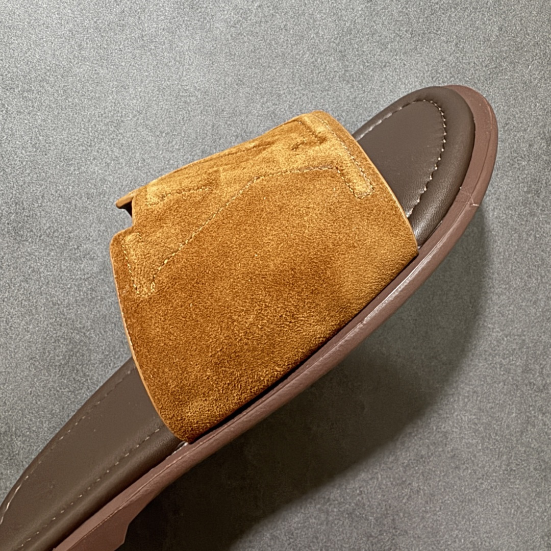 X1版本 26新款配色 Louis Vuitton Portofion系列 牛皮革 圆头一字拖鞋 男款深棕色-Top High Quatity Cheap Sneakers Fashion Clothing Clothes Bags handbags Shoes of all Brand wholesale With The best Quality And Beautiful Price from China Factory Chinese suppliers wholesaler seller X1版本 26新款配色 Louis Vuitton Portofion系列 牛皮革 圆头一字拖鞋 男款深棕色