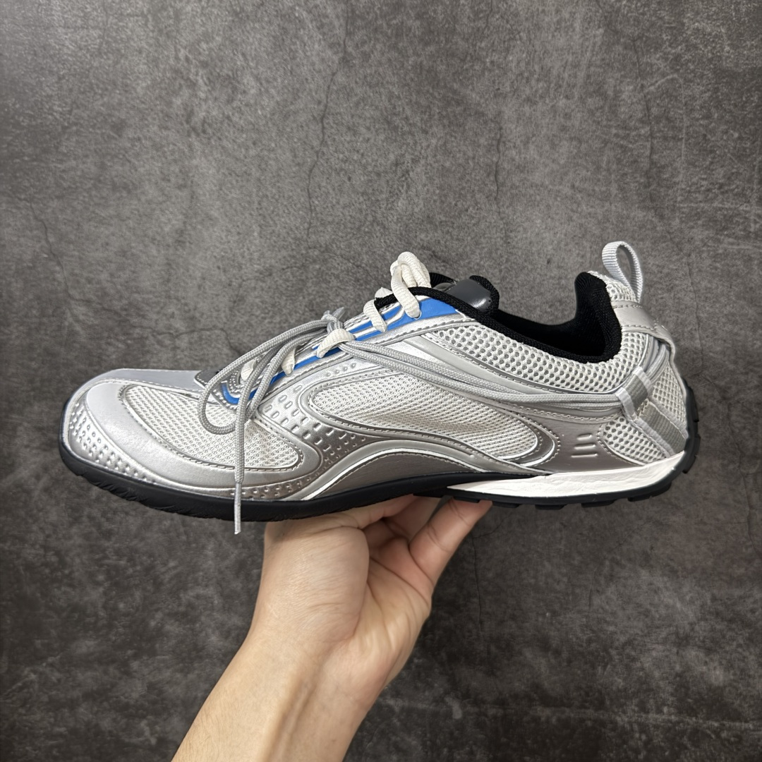 Balenciaga巴黎世家 Radar 圆头系带 做旧效果 低帮 生活休闲鞋巴黎世家25代轻薄款经典黑