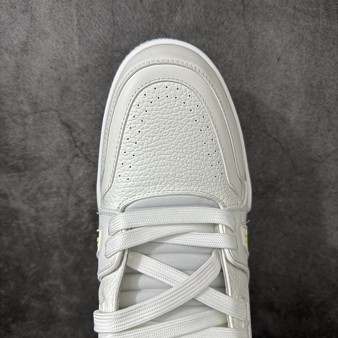 专柜版/海淘代购版 现货当天可取 LV Trainer系列高奢运动鞋-Top High Quatity Cheap Sneakers Fashion Clothing Clothes Bags handbags Shoes of all Brand wholesale With The best Quality And Beautiful Price from China Factory Chinese suppliers wholesaler seller 专柜版/海淘代购版 现货当天可取 LV Trainer系列高奢运动鞋