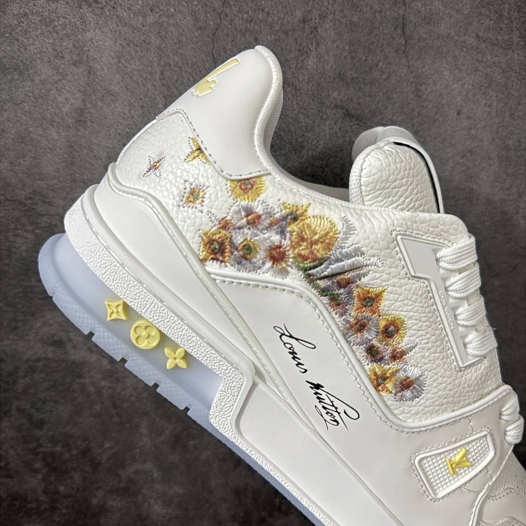 专柜版/海淘代购版 现货当天可取 LV Trainer系列高奢运动鞋-Top High Quatity Cheap Sneakers Fashion Clothing Clothes Bags handbags Shoes of all Brand wholesale With The best Quality And Beautiful Price from China Factory Chinese suppliers wholesaler seller 专柜版/海淘代购版 现货当天可取 LV Trainer系列高奢运动鞋